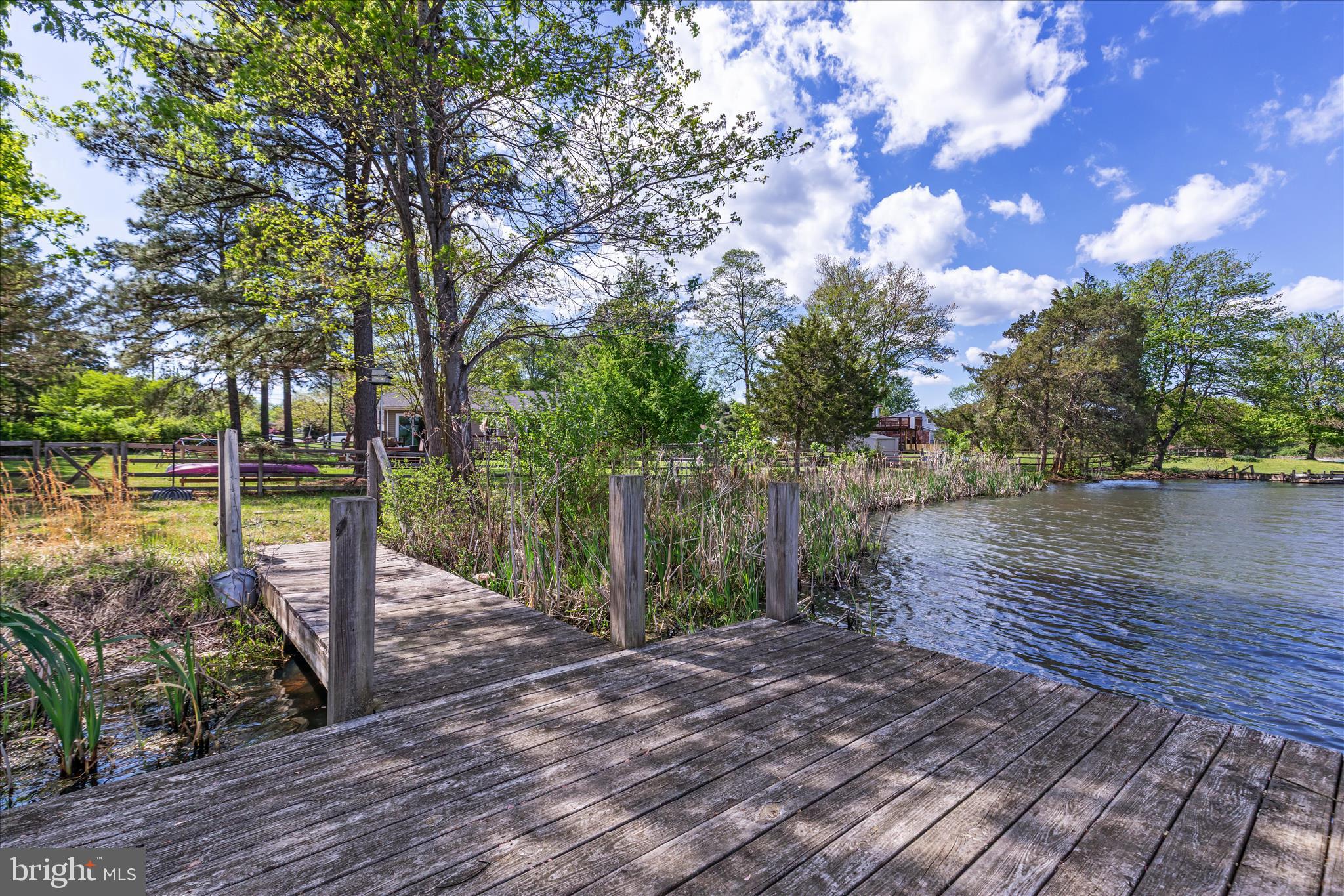 LAKEVIEW ESTATES - Residential