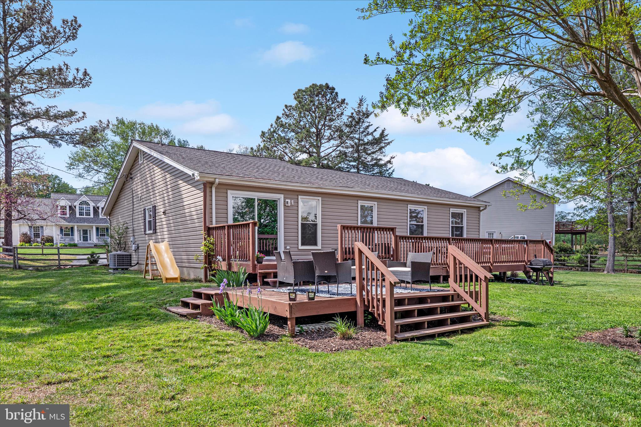 LAKEVIEW ESTATES - Residential