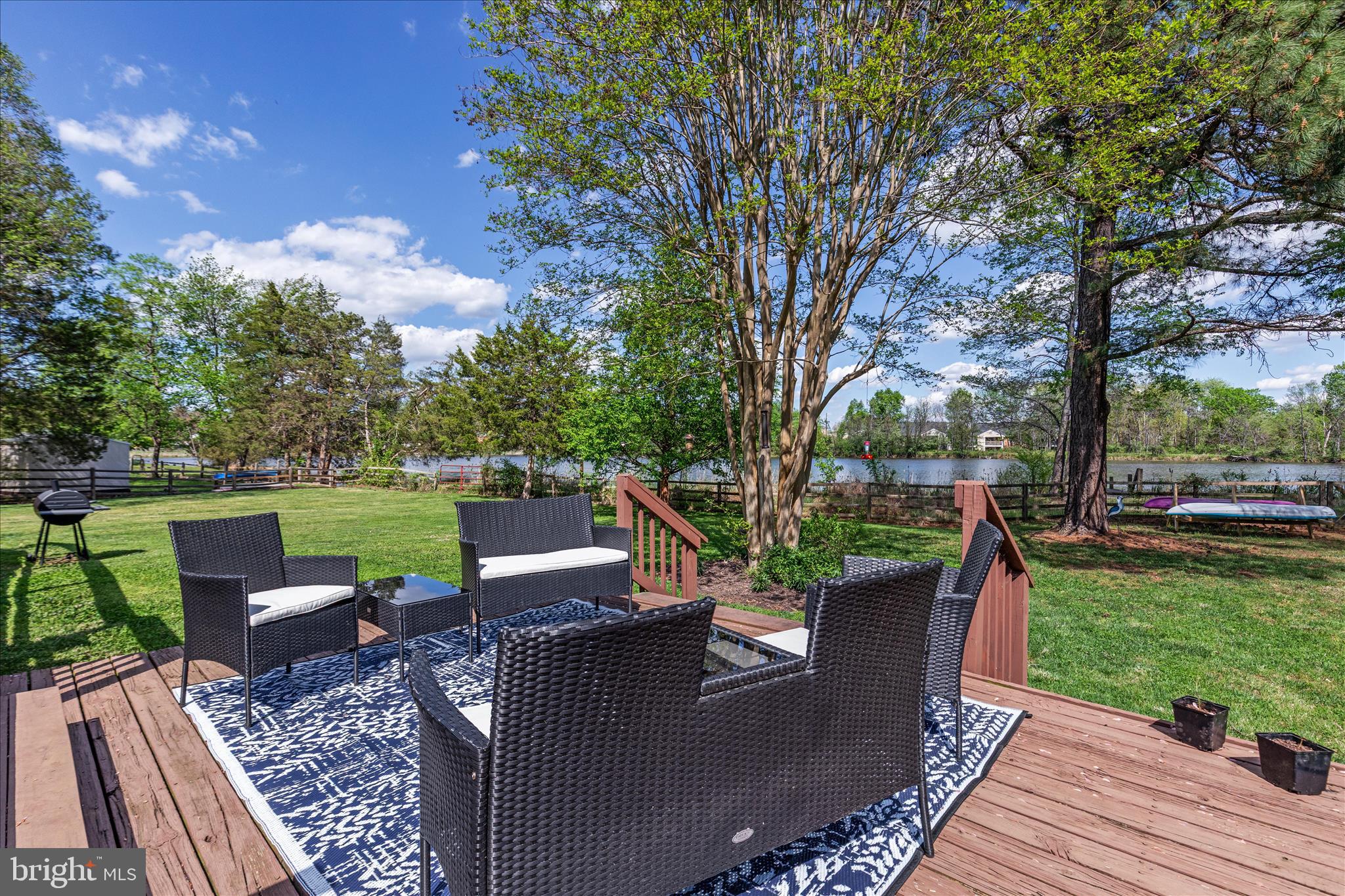 LAKEVIEW ESTATES - Residential