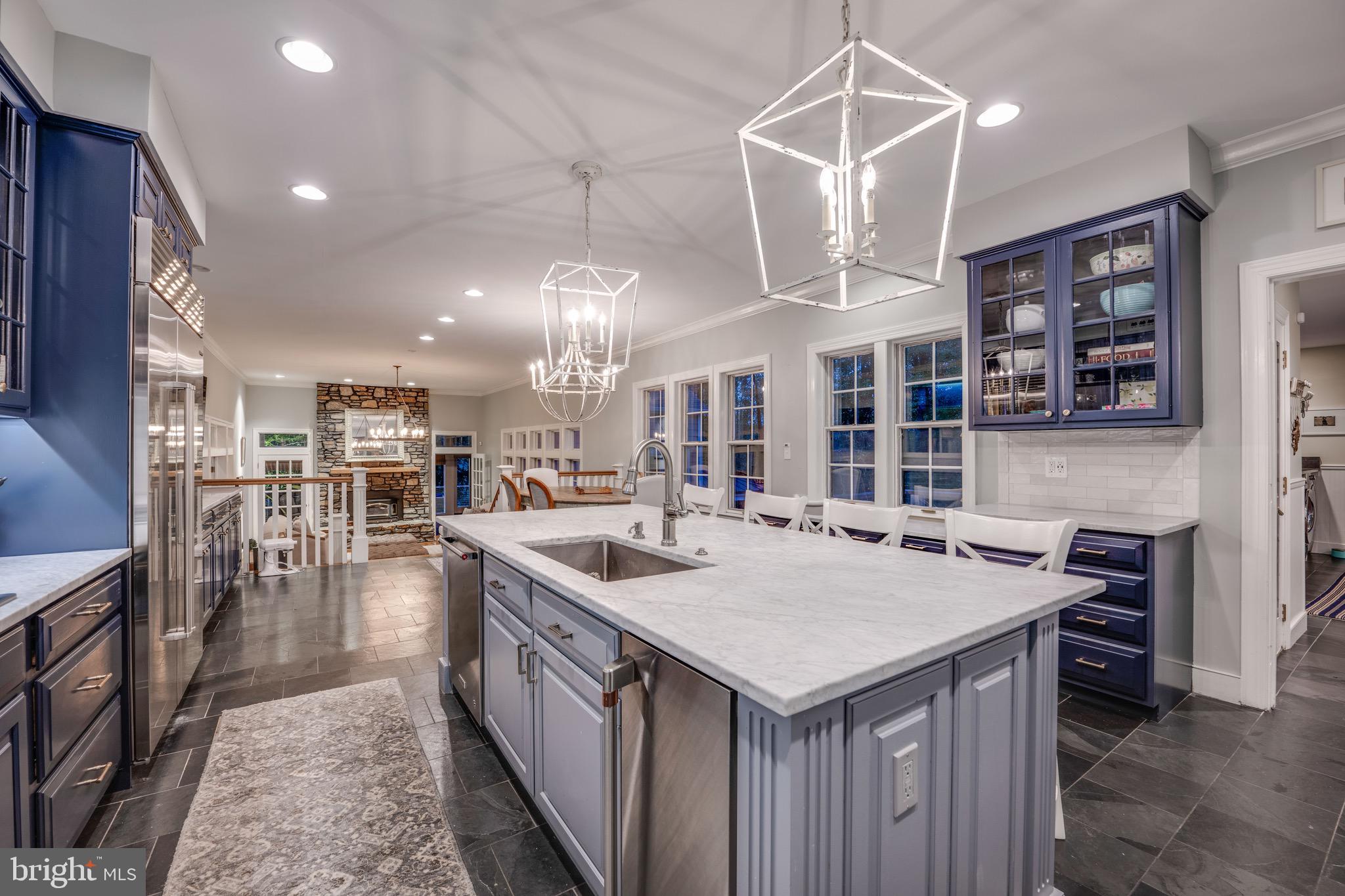 OVERLOOK - Residential