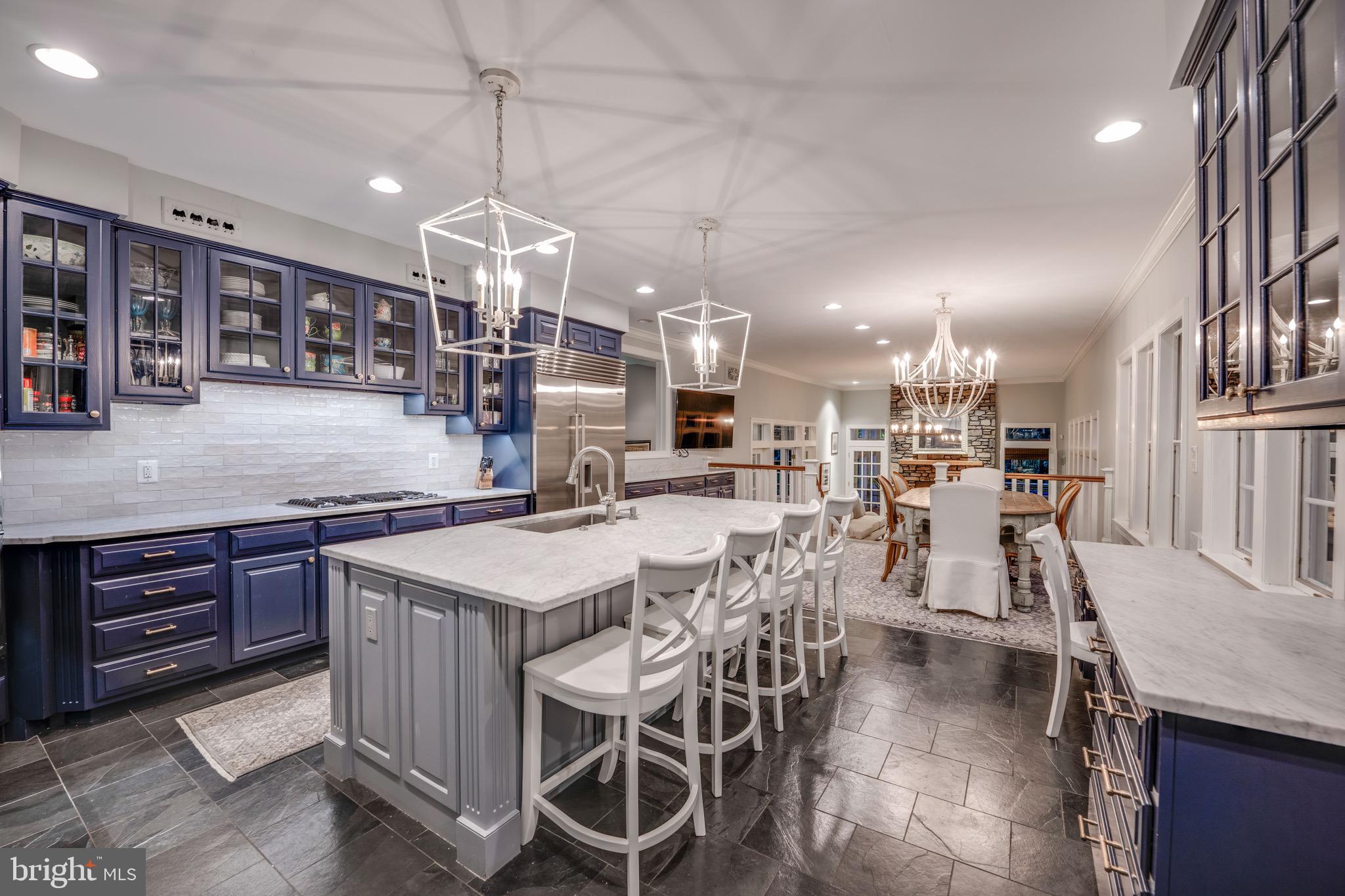 OVERLOOK - Residential