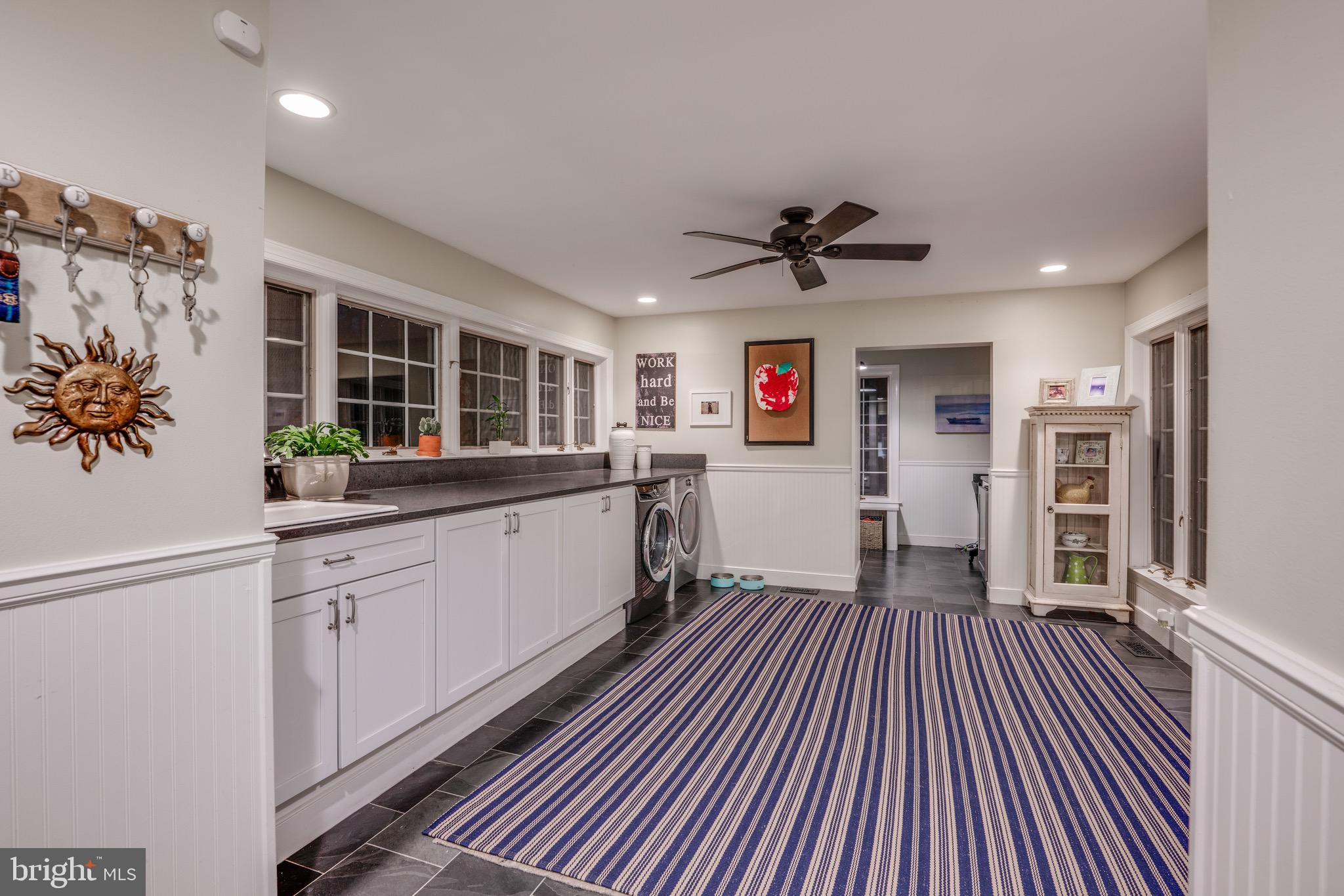 OVERLOOK - Residential