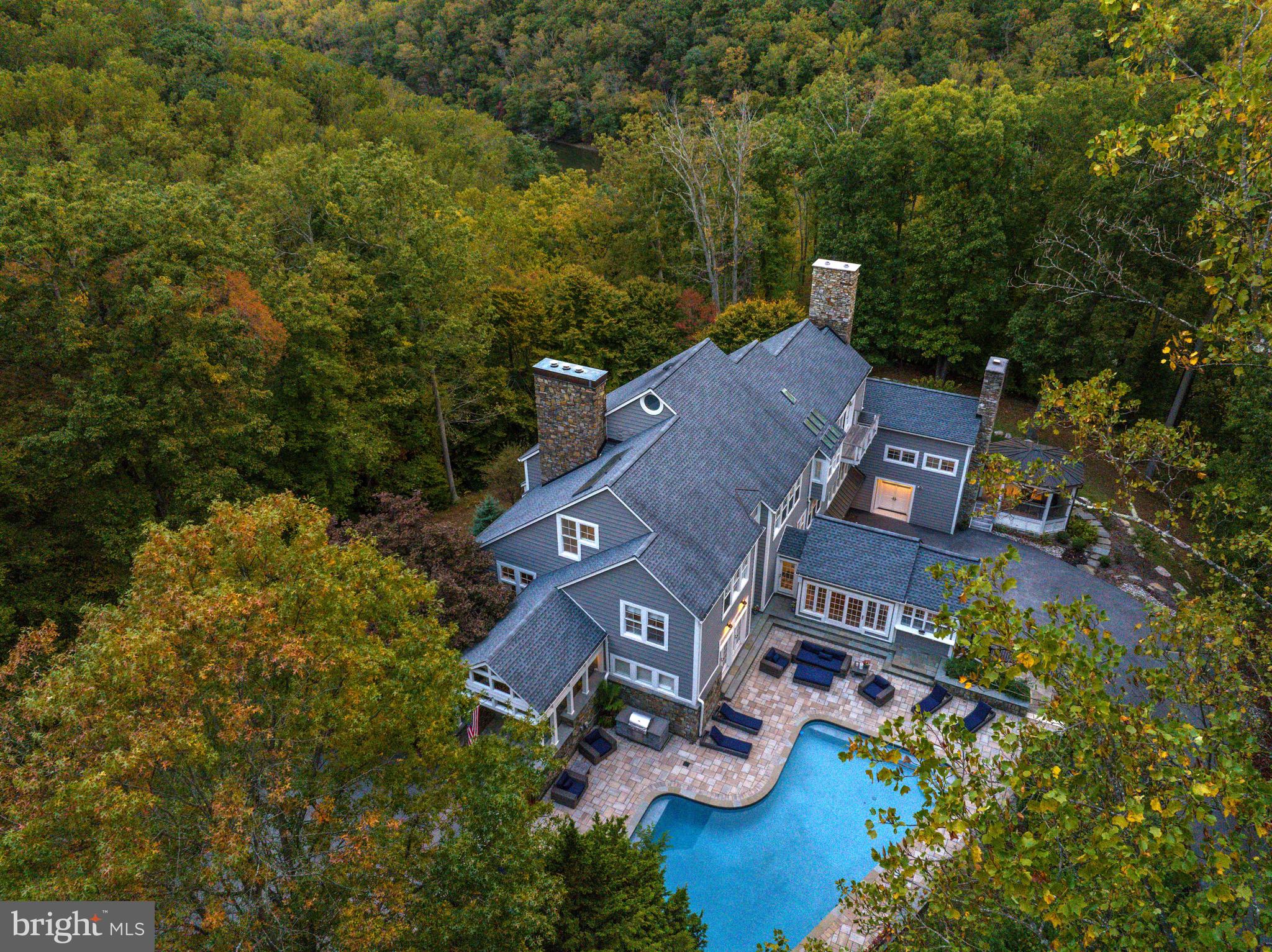 OVERLOOK - Residential