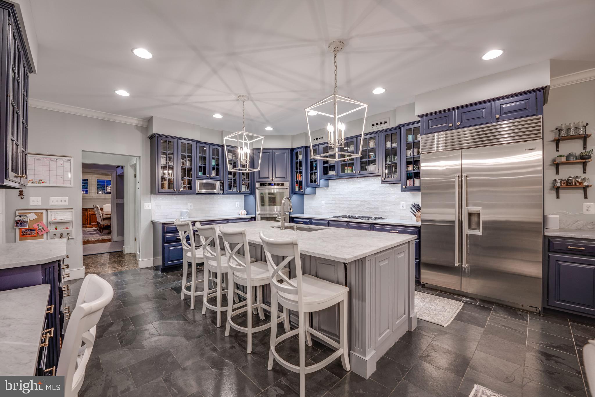 OVERLOOK - Residential