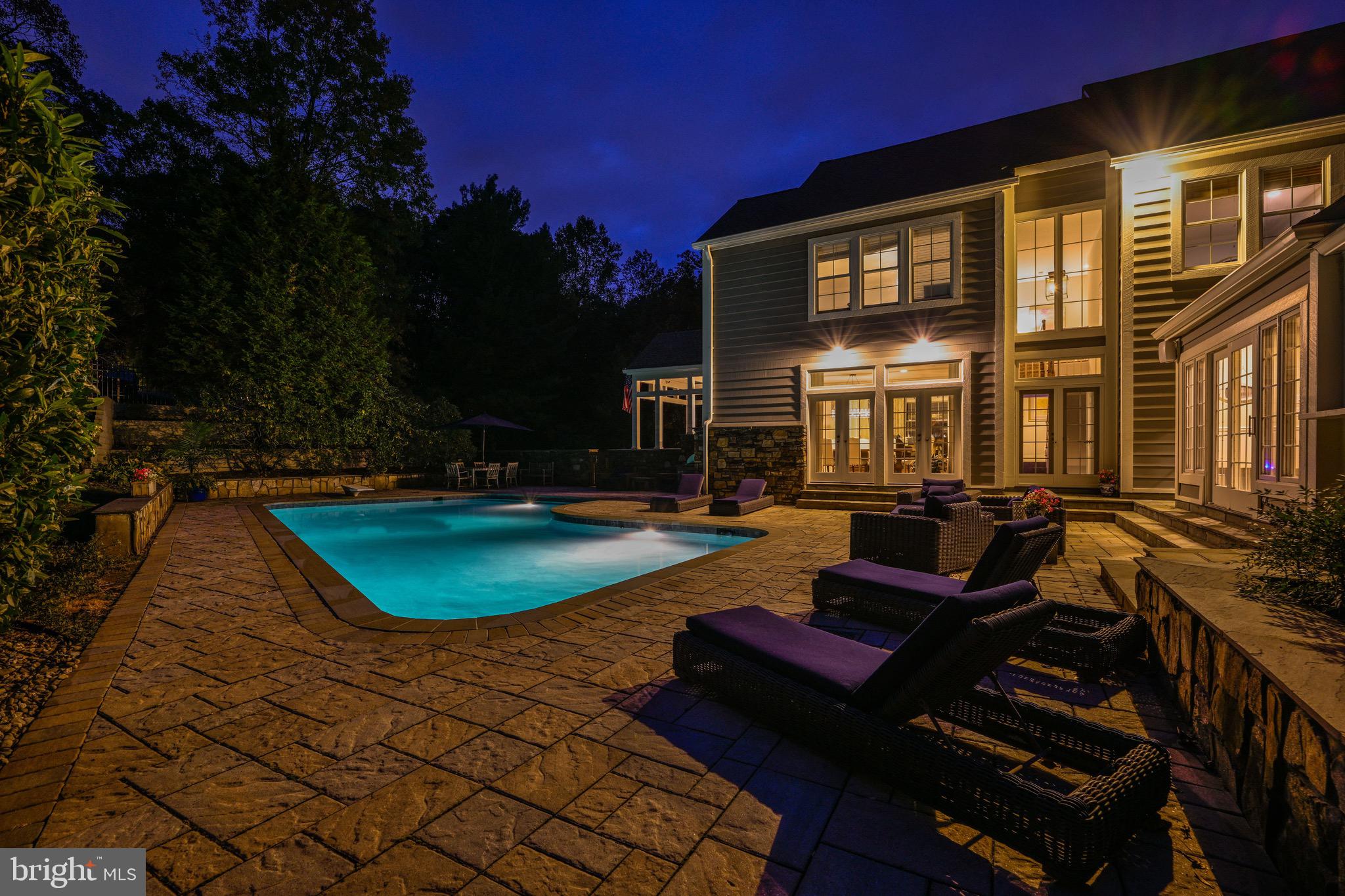 OVERLOOK - Residential