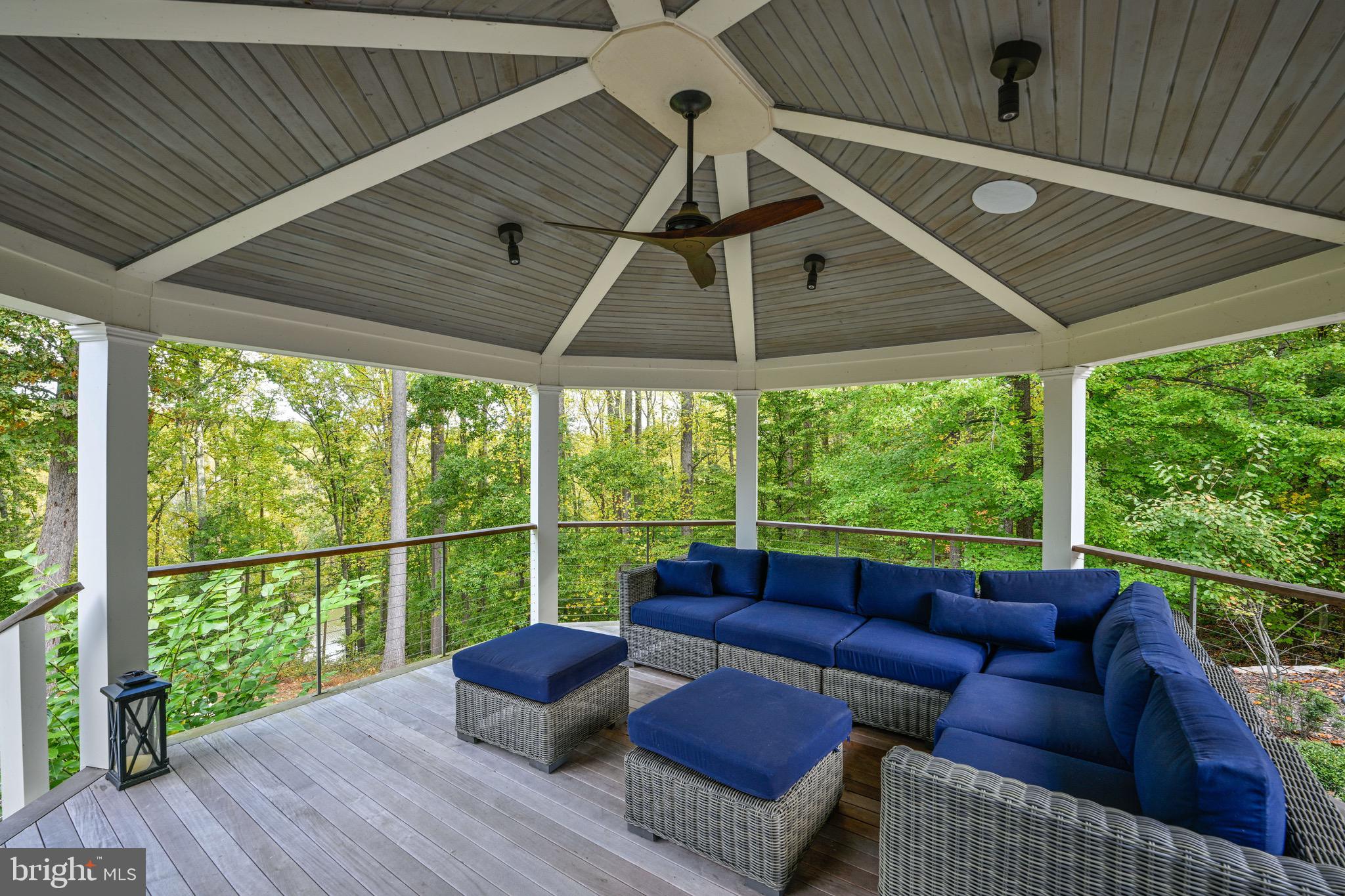 OVERLOOK - Residential