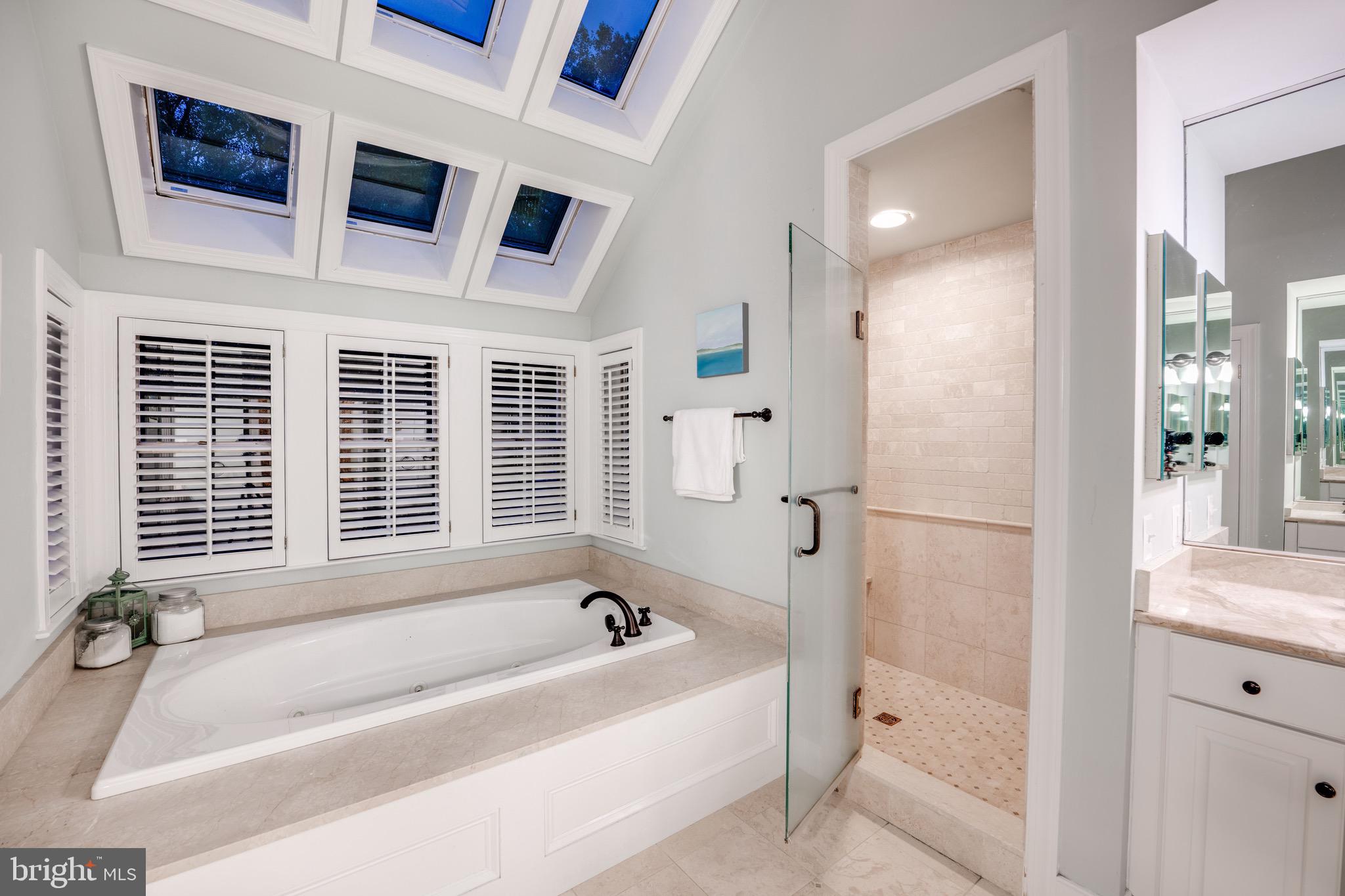 OVERLOOK - Residential