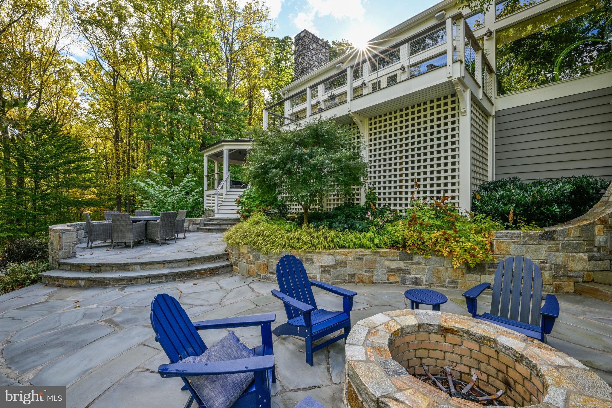 OVERLOOK - Residential