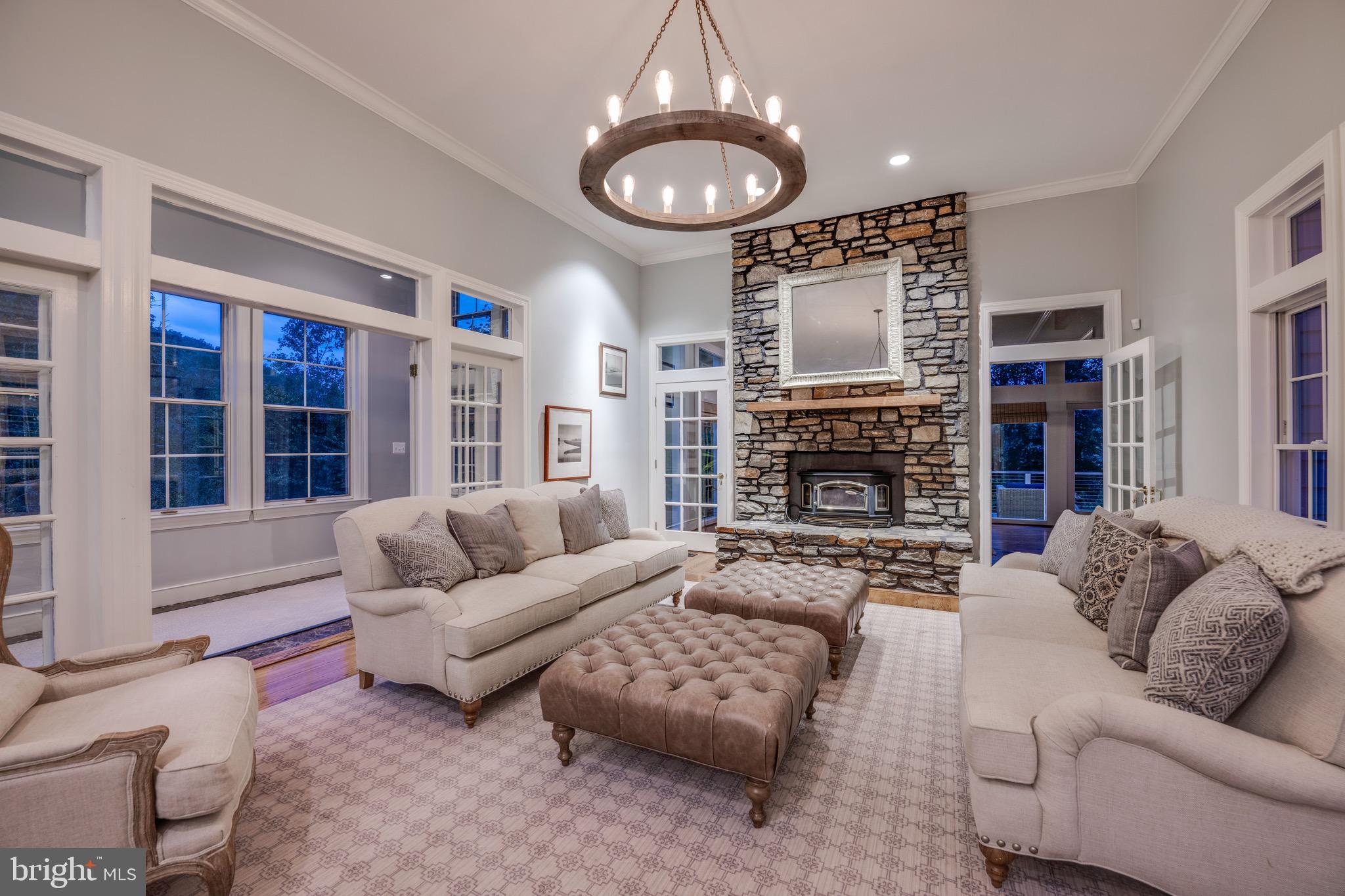 OVERLOOK - Residential