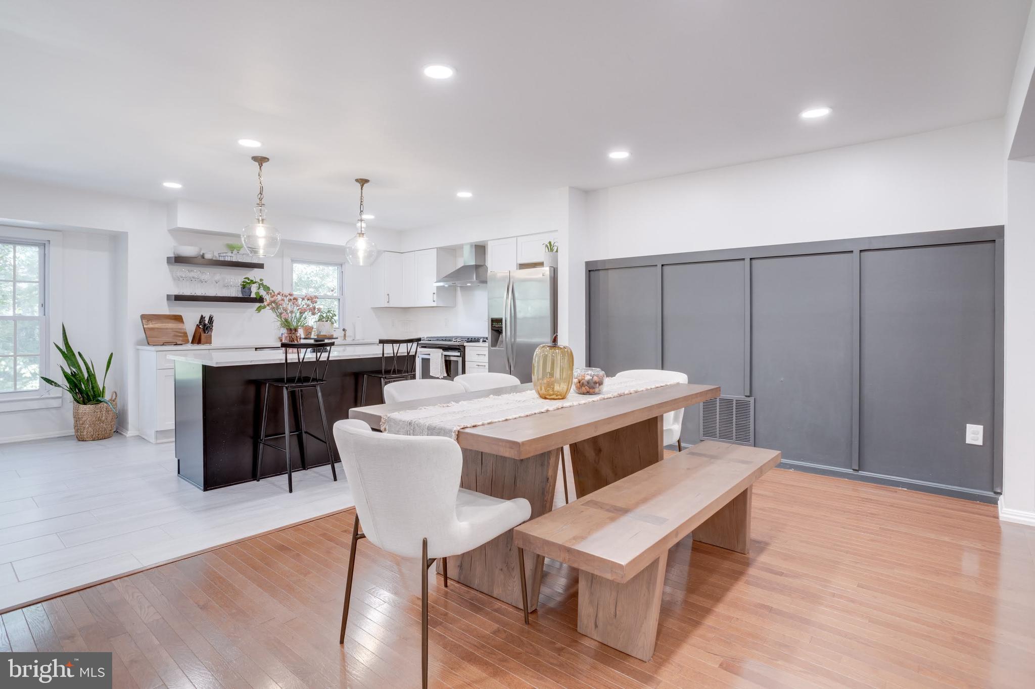 LAFAYETTE VILLAGE - Residential