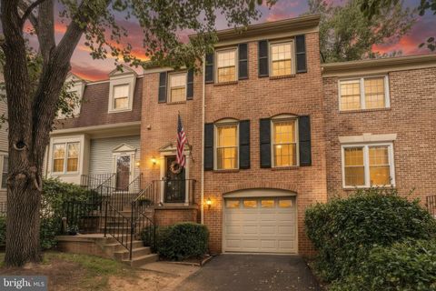 7842 ASHLEY GLEN ROAD ANNANDALE VA 22003