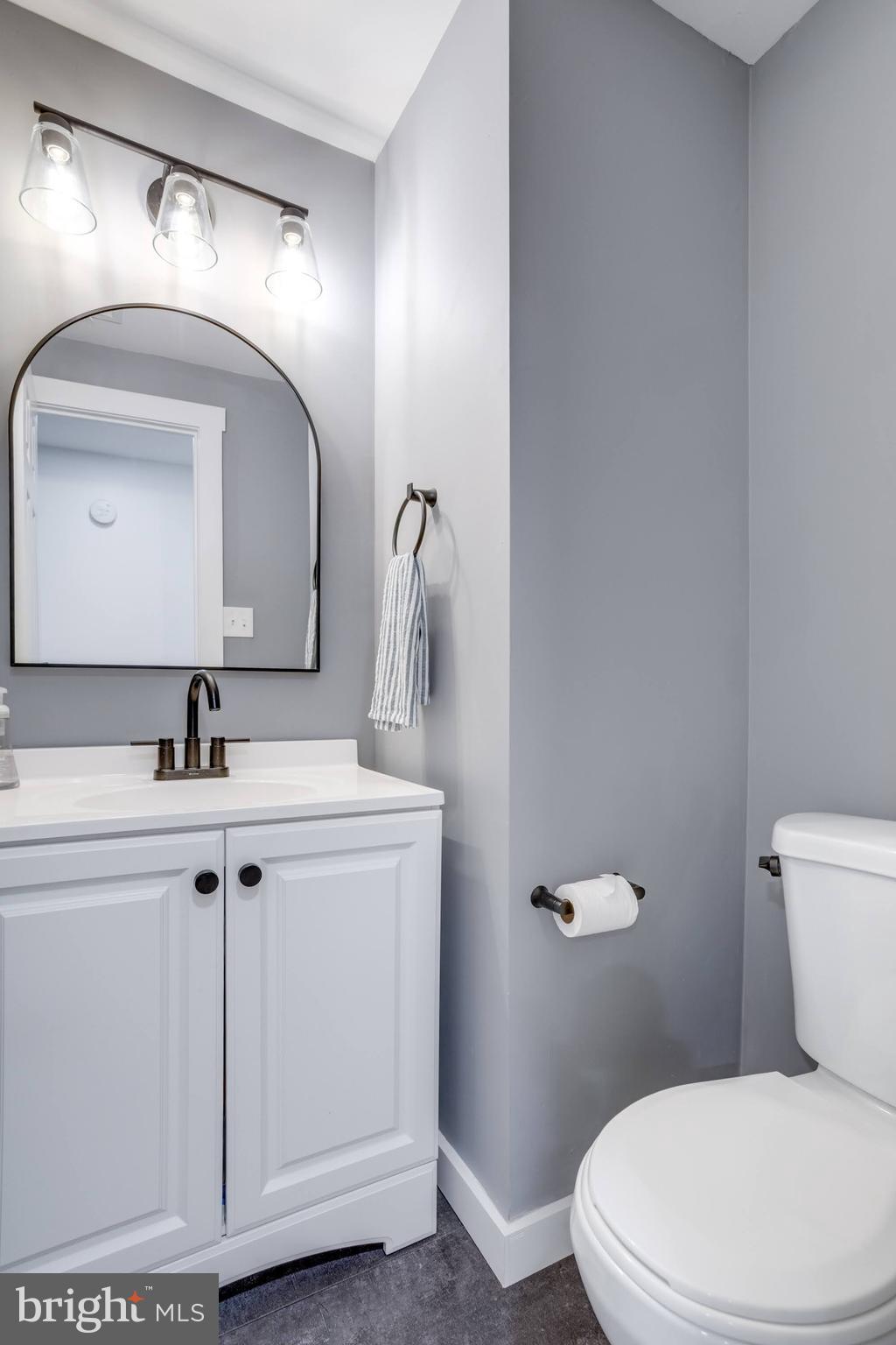 LAFAYETTE VILLAGE - Residential