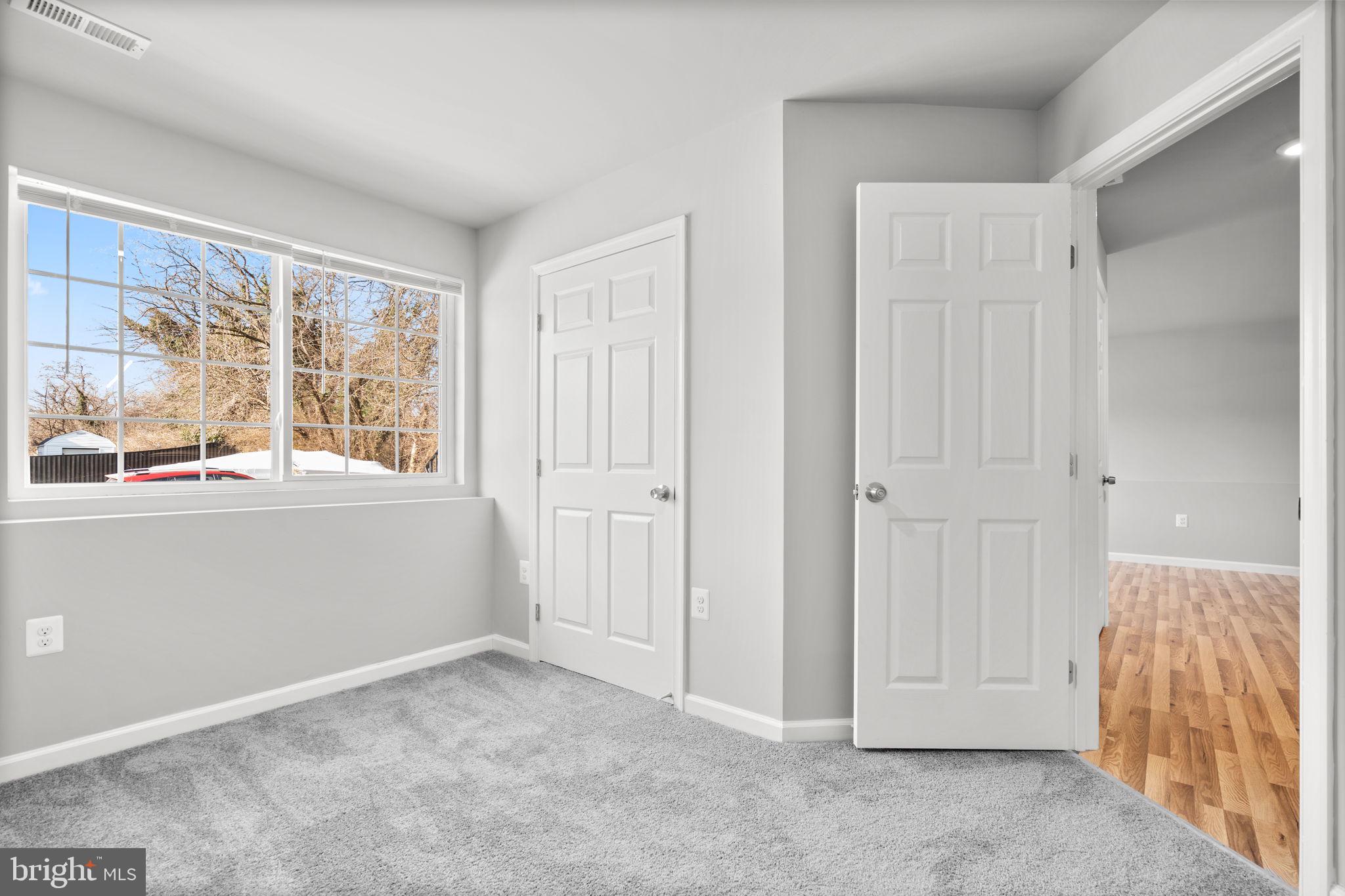 BRYN MAWR WEST FAIRMOUNT - Residential