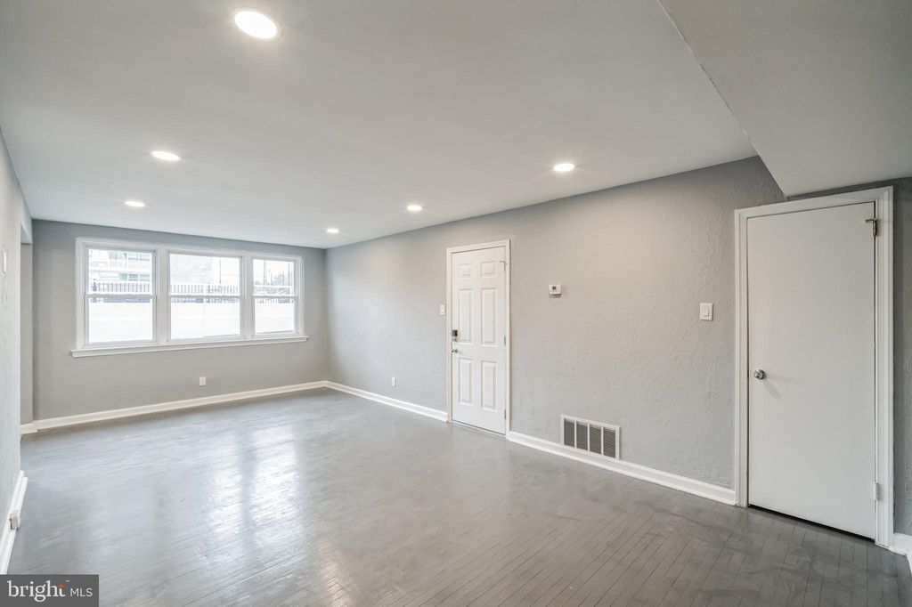 Photo of 2137 Bryn Mawr Avenue #3F, PHILADELPHIA, PA 19131 (MLS # PAPH2579342)