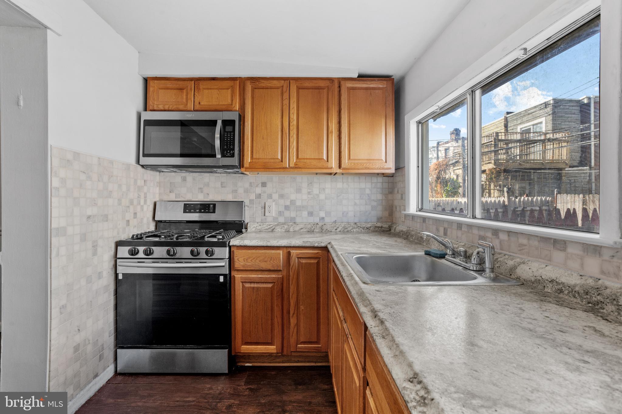 PHILADELPHIA (NORTH) - Residential