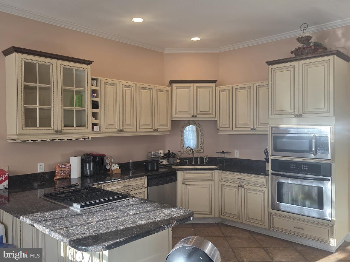 FOX CHAPEL - Residential