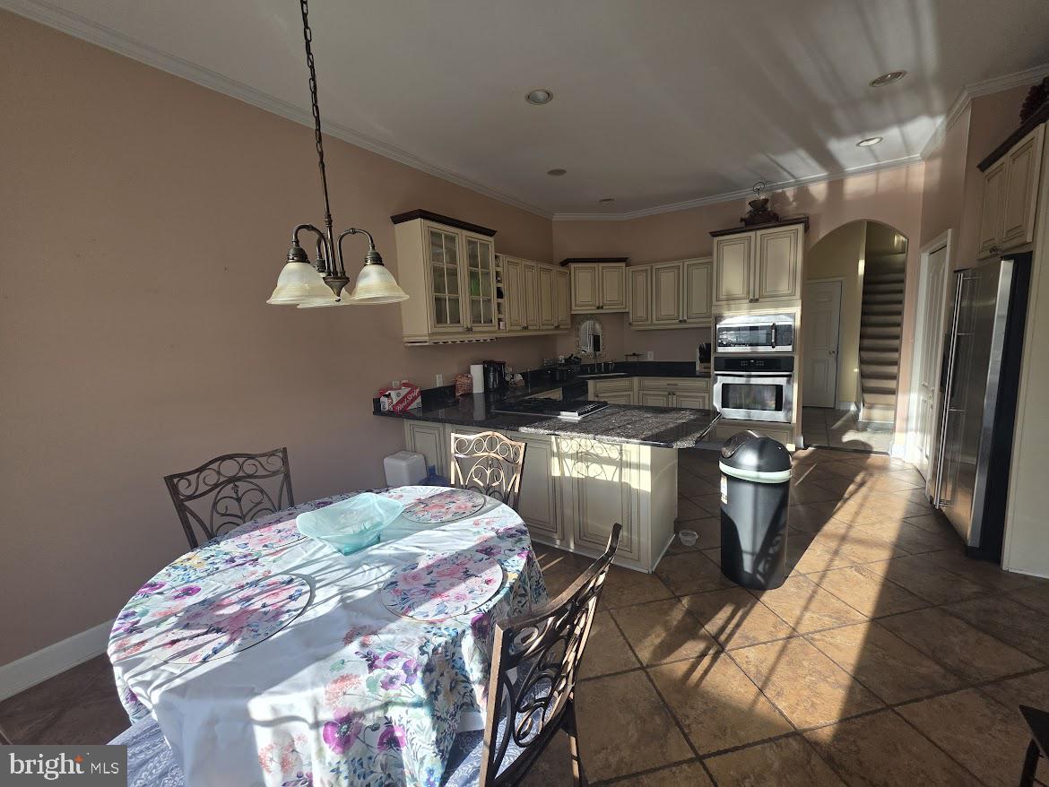 FOX CHAPEL - Residential