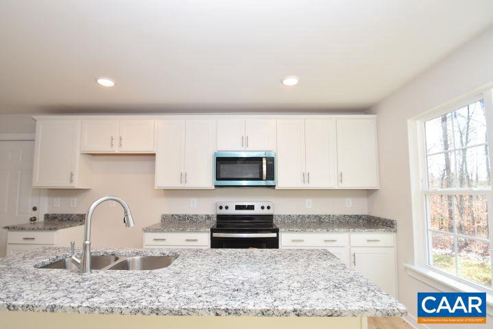 SHENANDOAH CROSSING - Residential