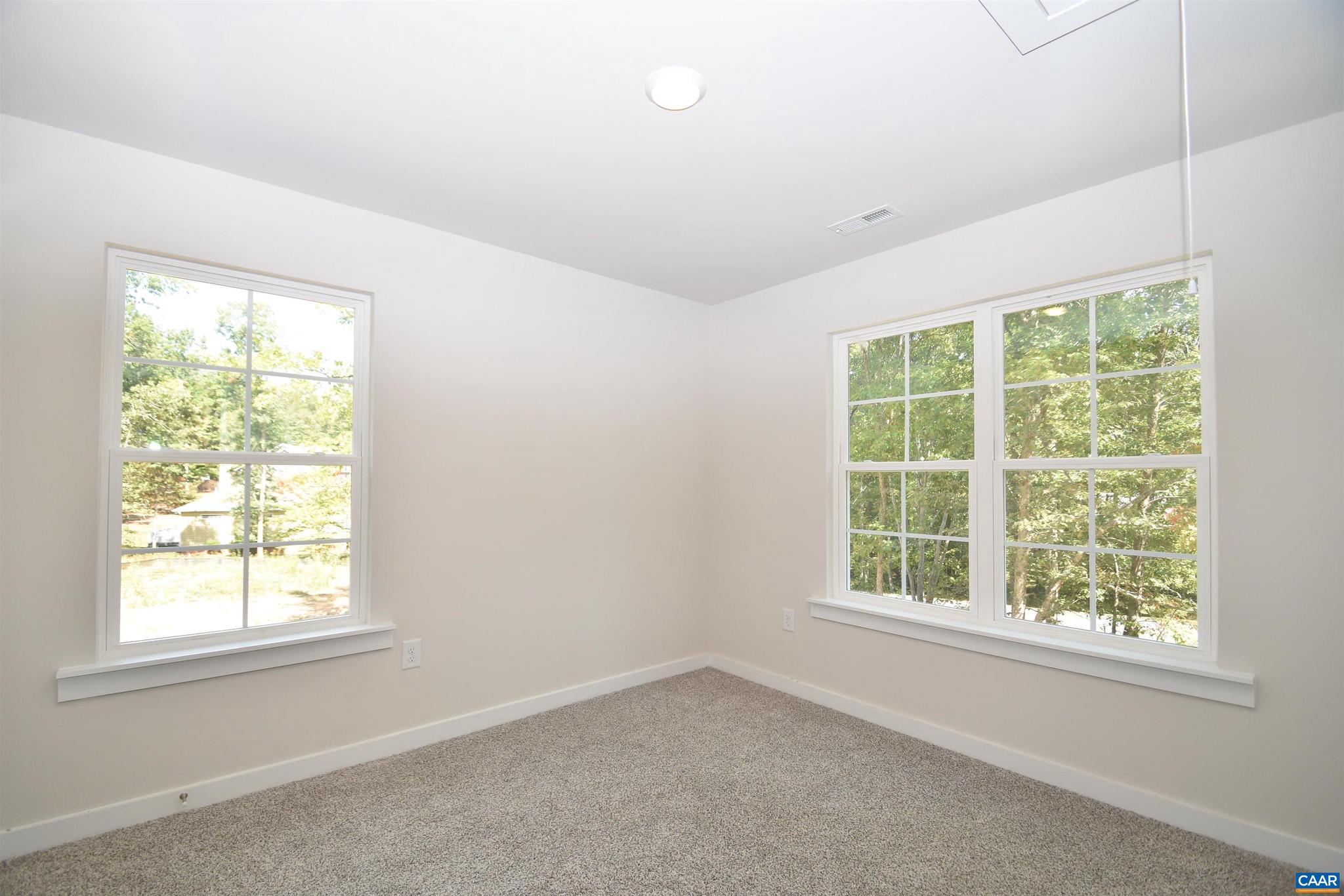 SHENANDOAH CROSSING - Residential