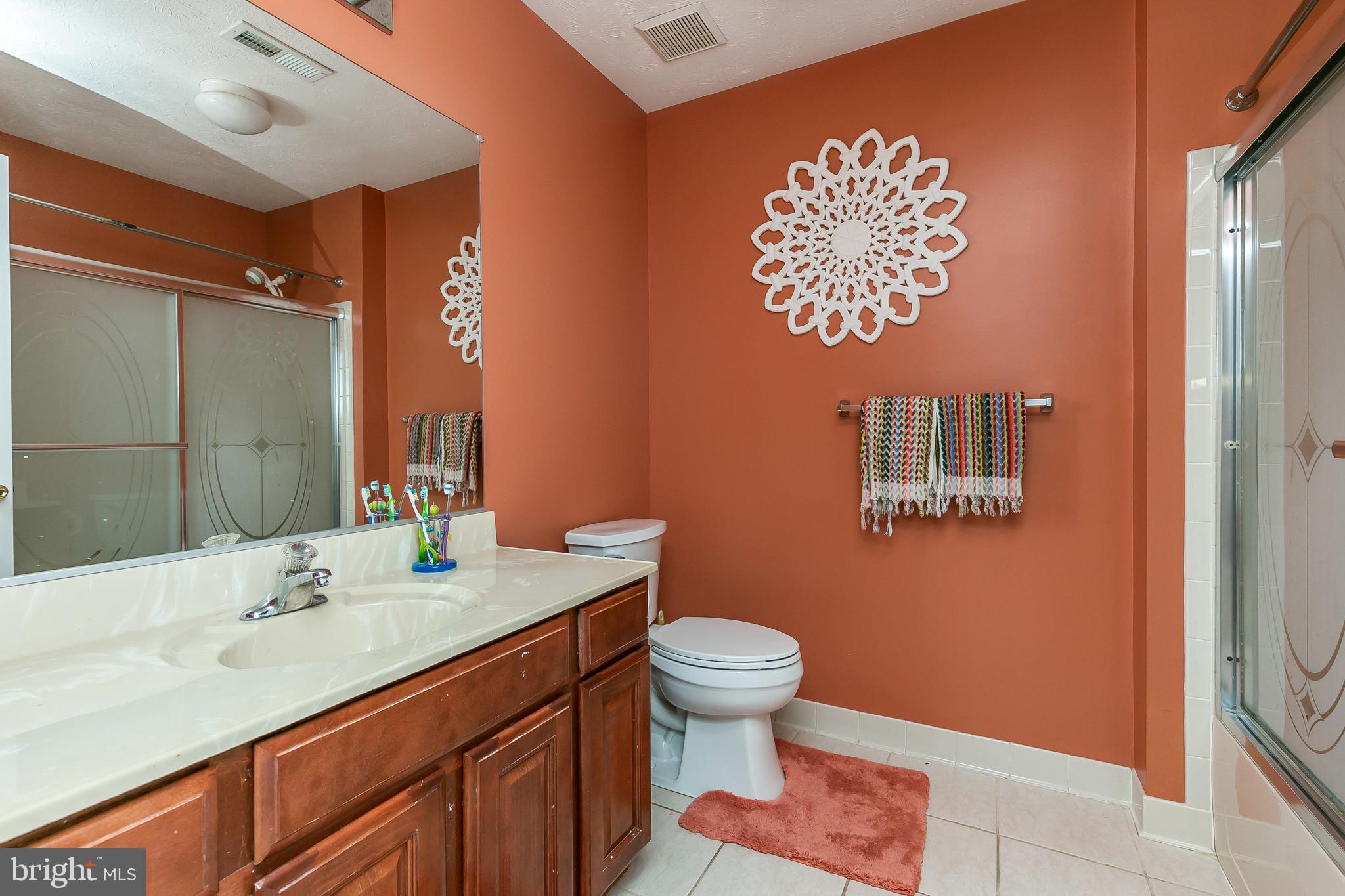 MOORES ORCHARD - Residential