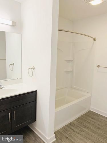 DOWNTOWN YORK - Residential Lease