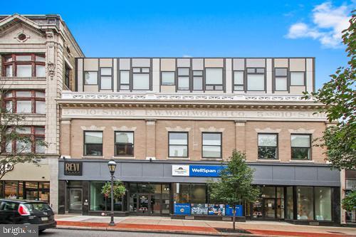 DOWNTOWN YORK - Residential Lease