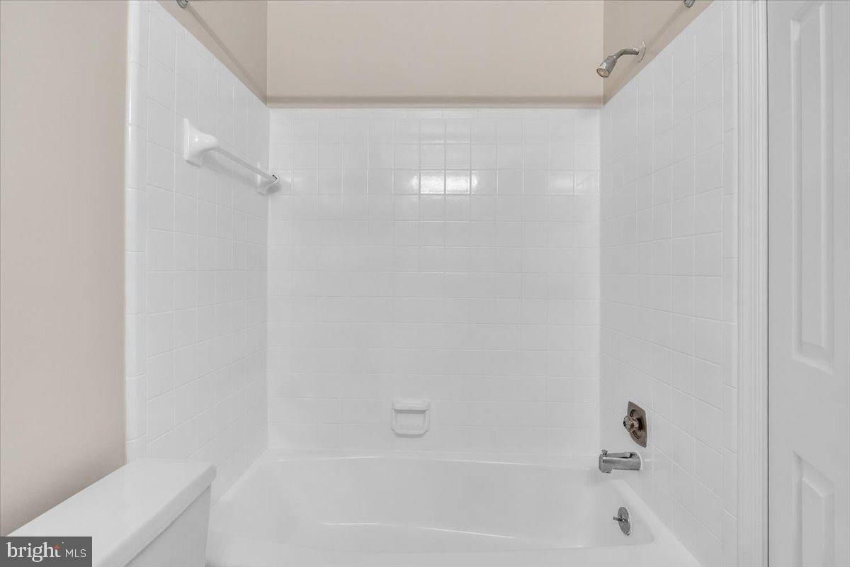 COLIN PLACE - Residential Lease