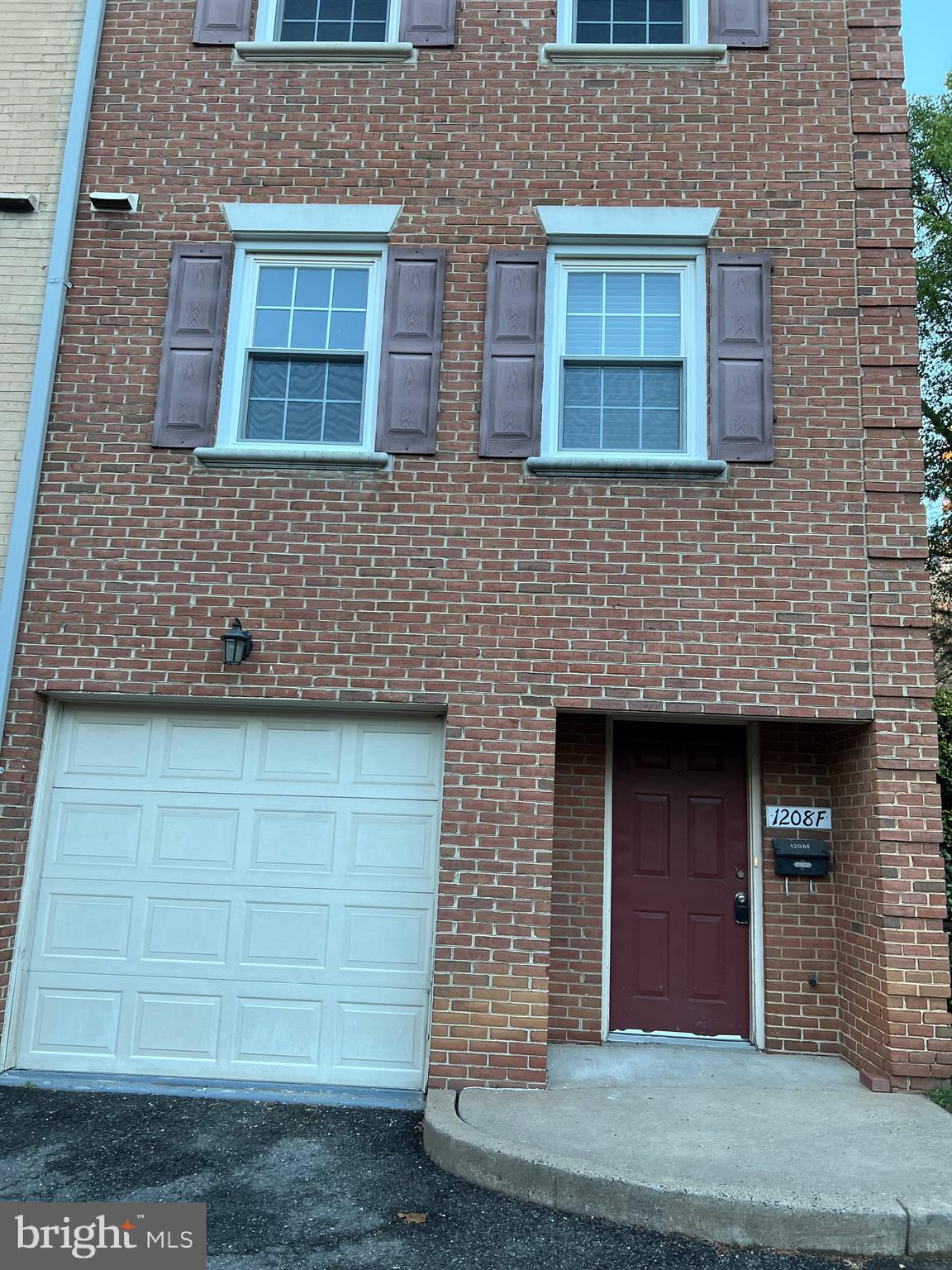 COLIN PLACE - Residential Lease