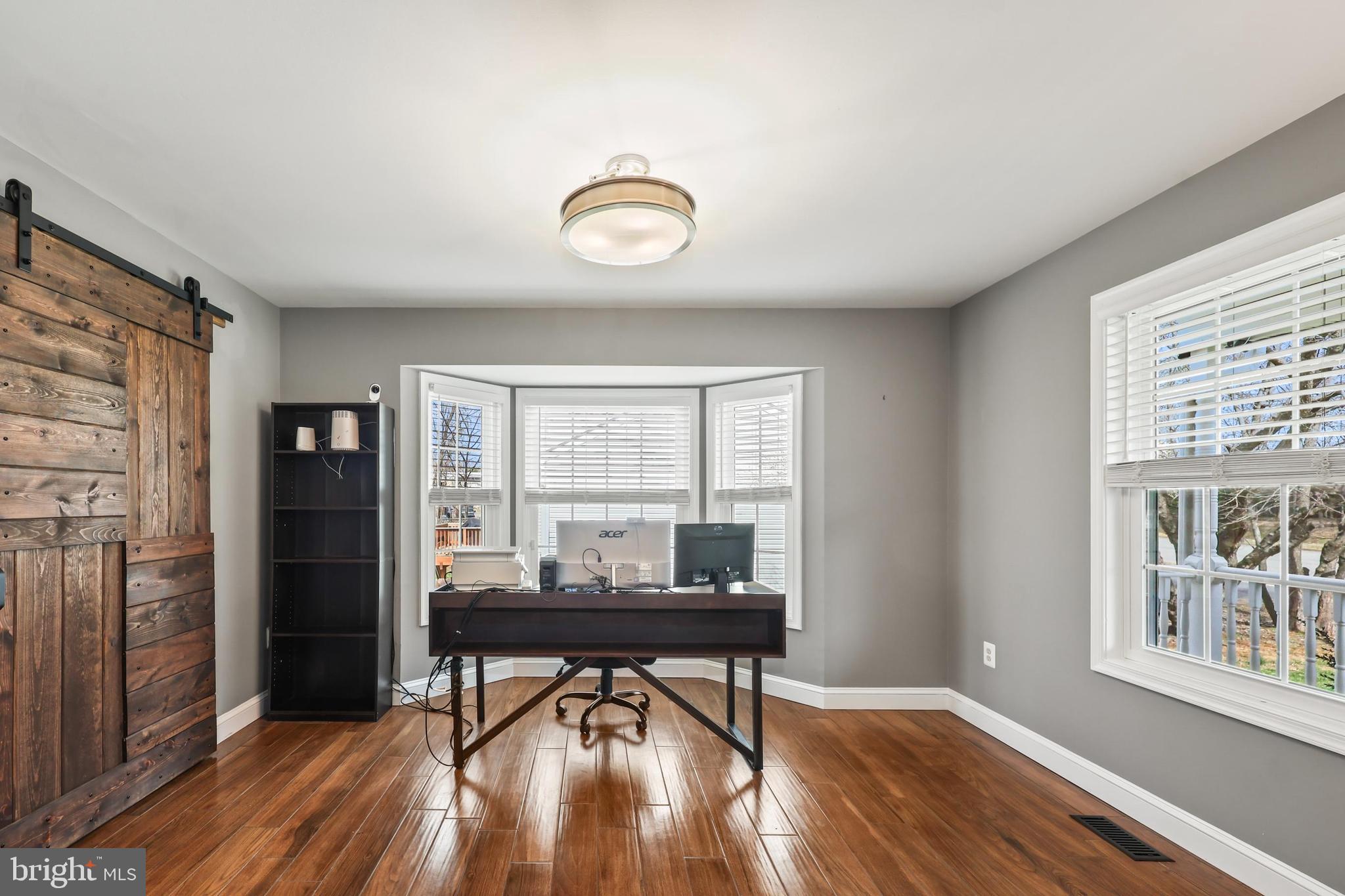 STONE HILL ESTATES - Residential