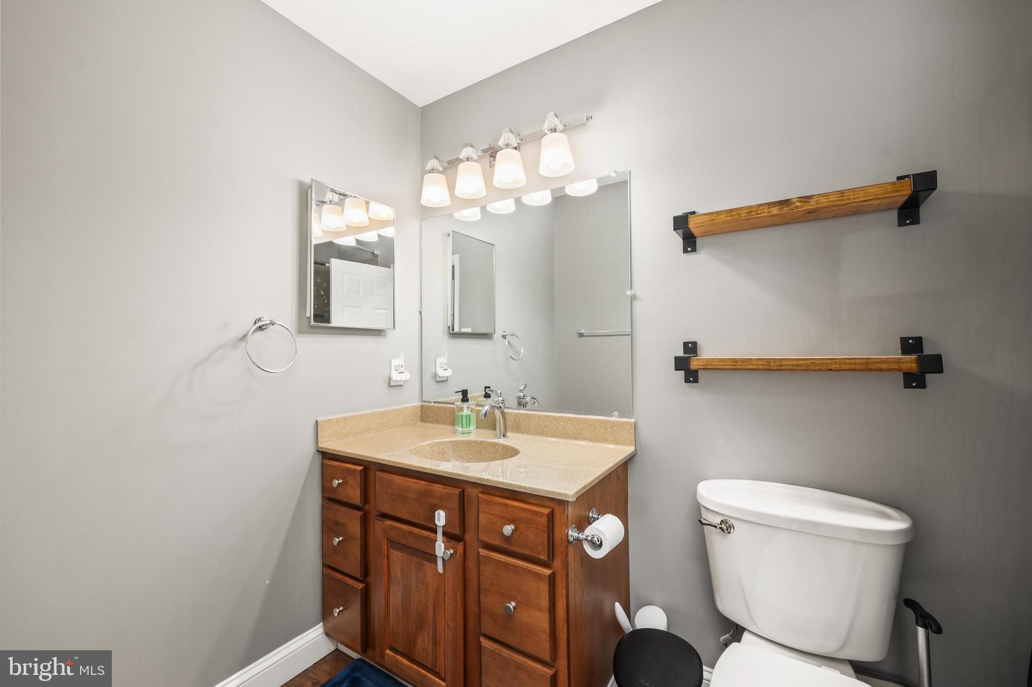 STONE HILL ESTATES - Residential