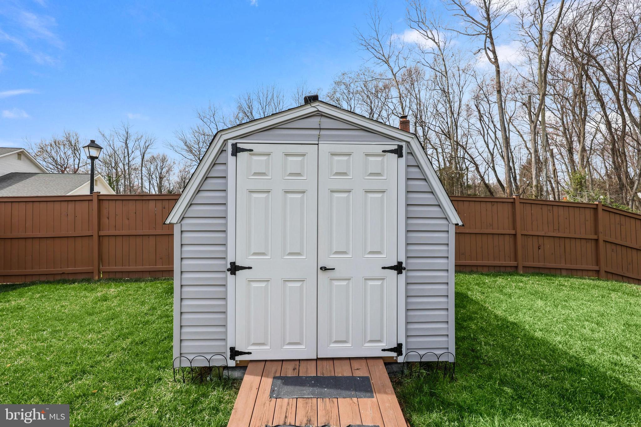 STONE HILL ESTATES - Residential