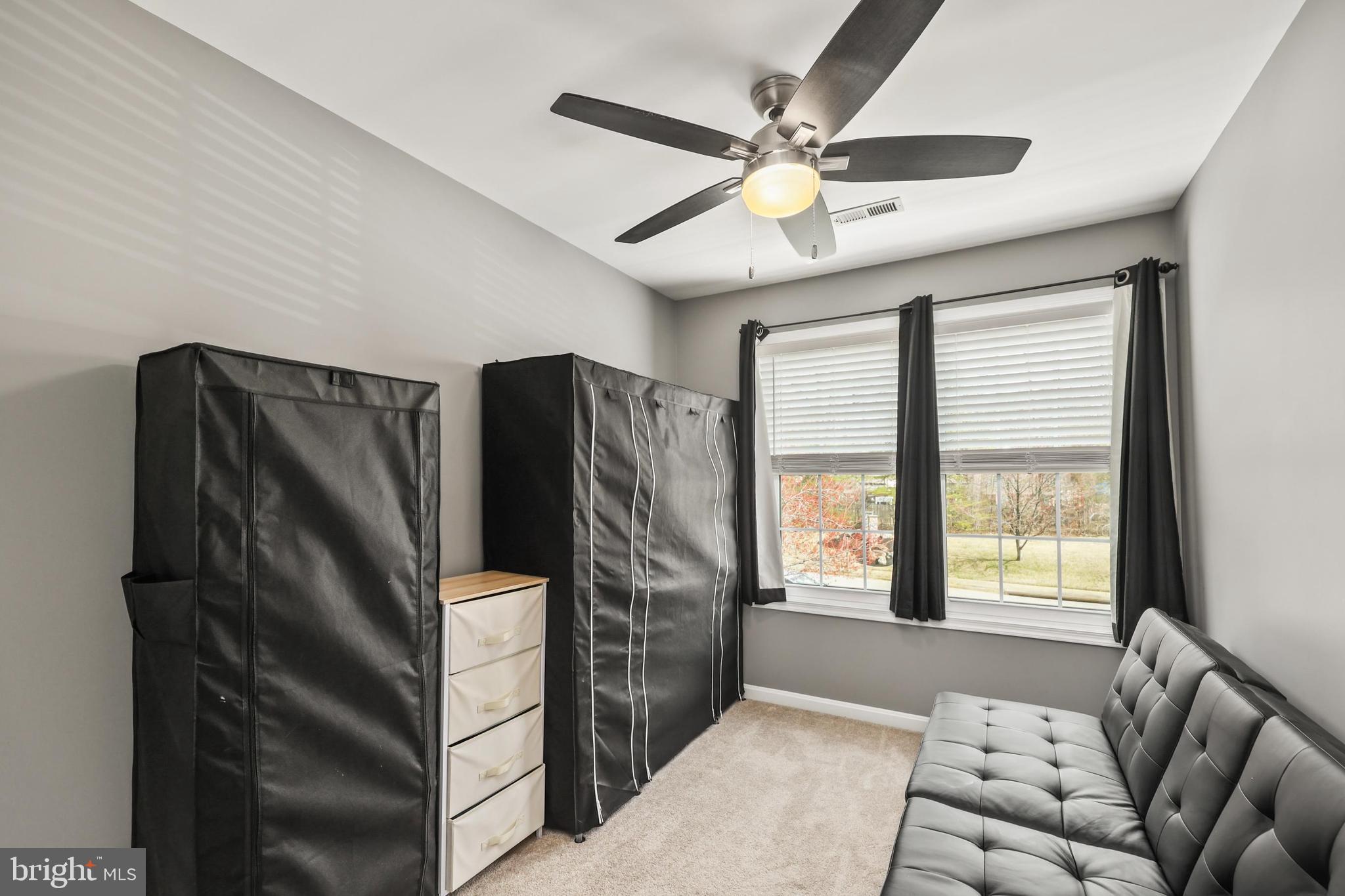 STONE HILL ESTATES - Residential