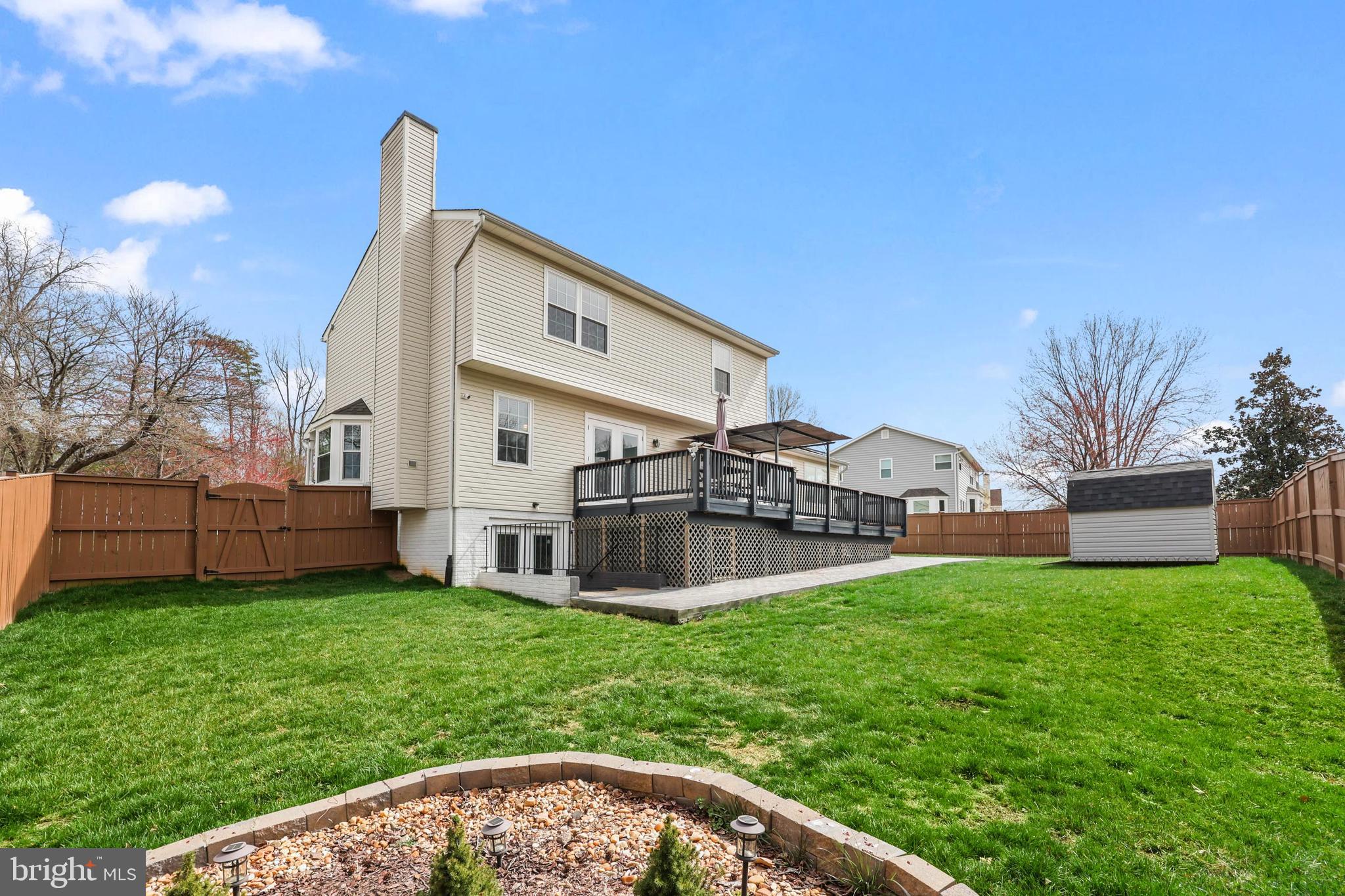 STONE HILL ESTATES - Residential