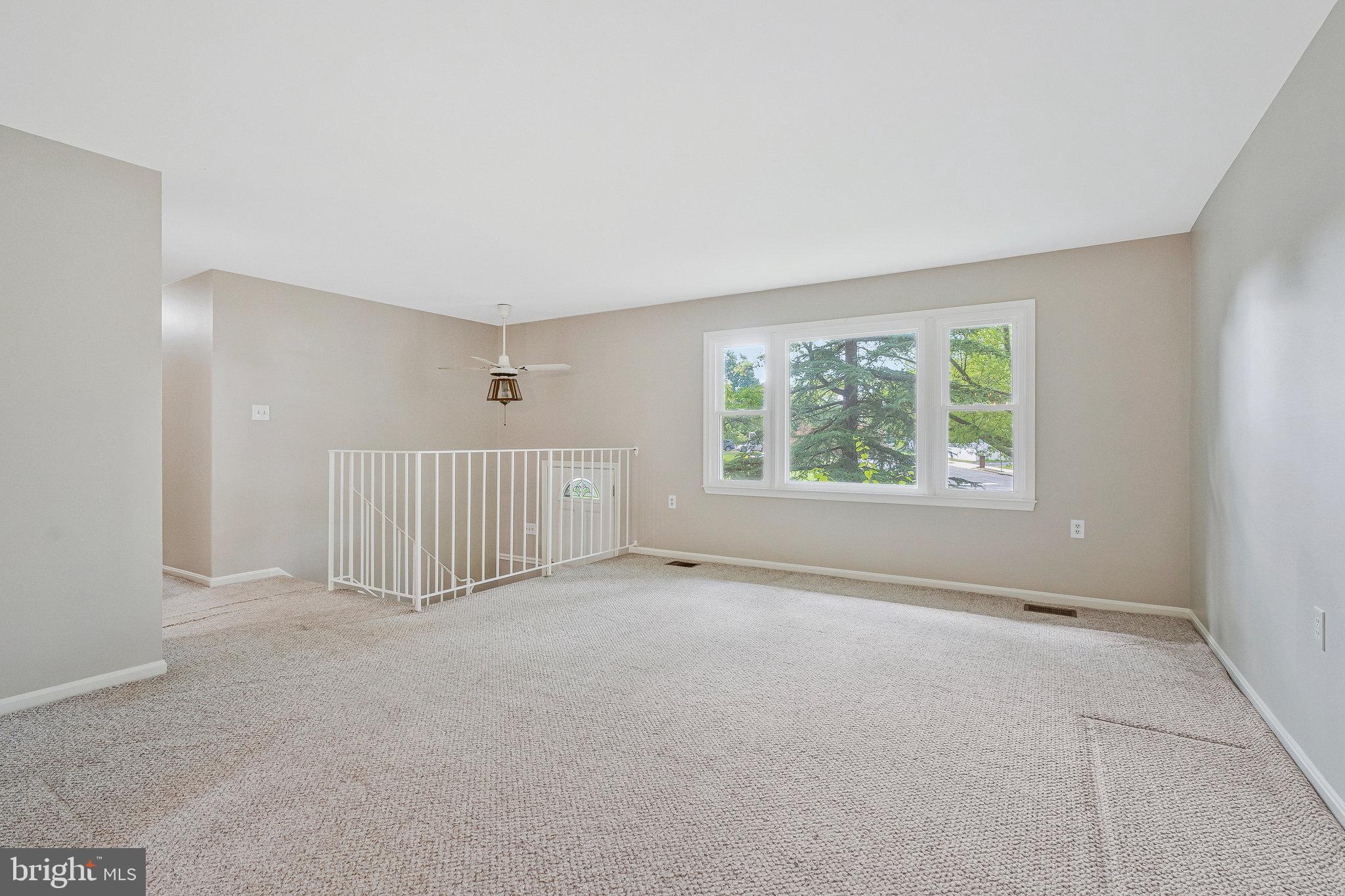 ANDOVER MEADOW - Residential