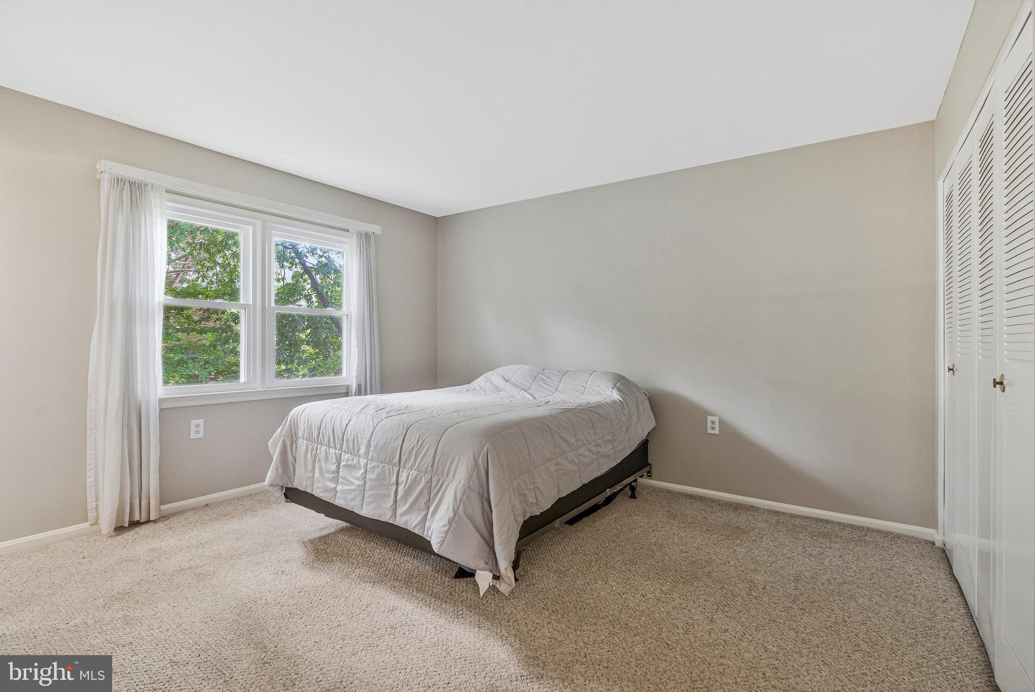 ANDOVER MEADOW - Residential