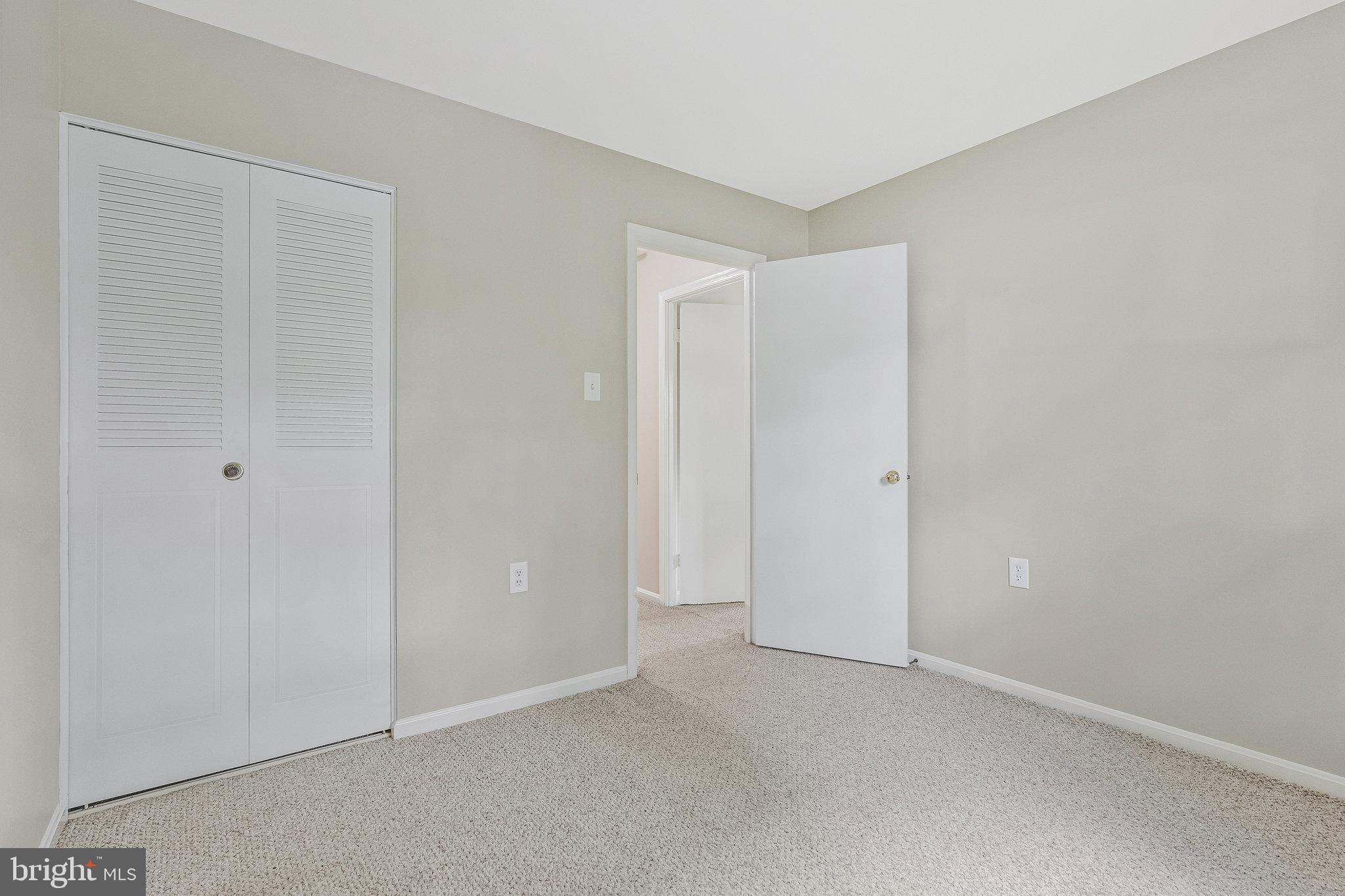 ANDOVER MEADOW - Residential