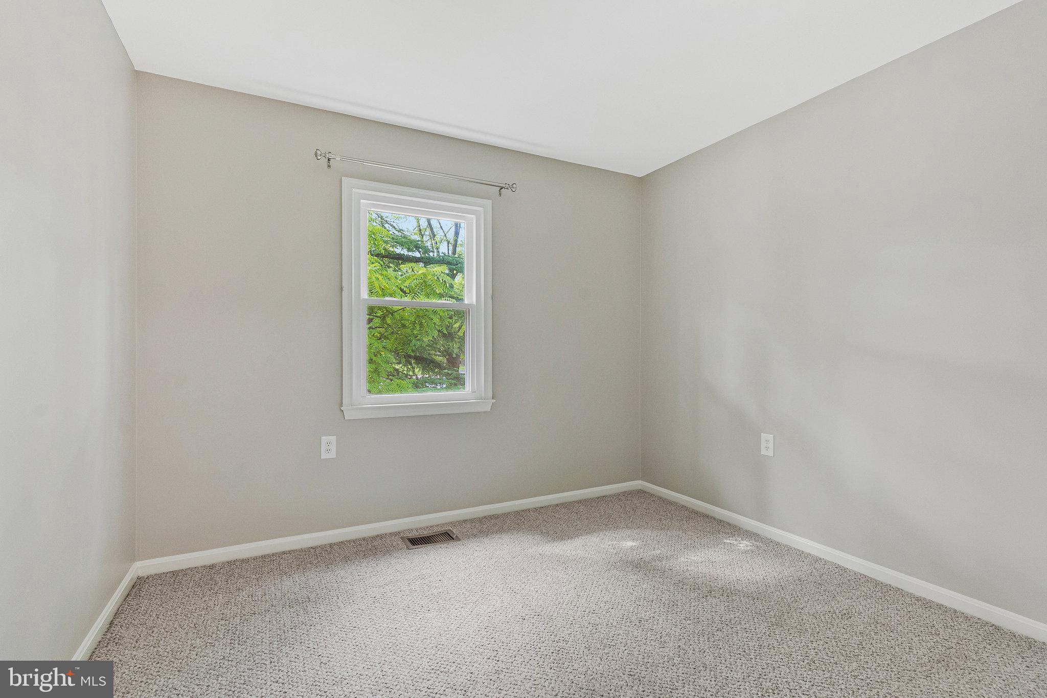 ANDOVER MEADOW - Residential