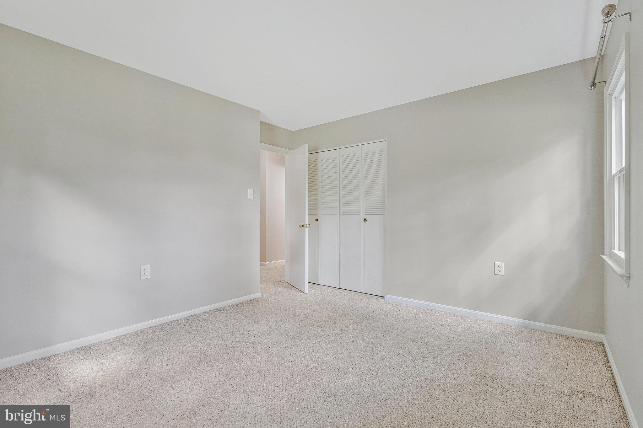 ANDOVER MEADOW - Residential