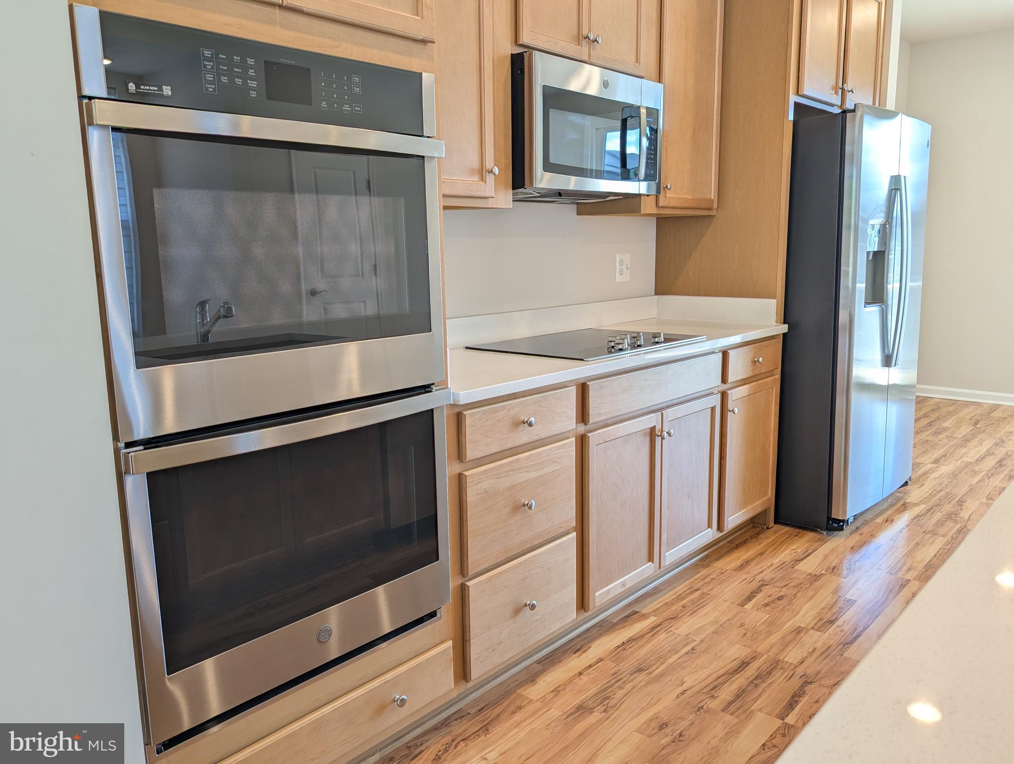 GATEWAY WEST - Residential Lease