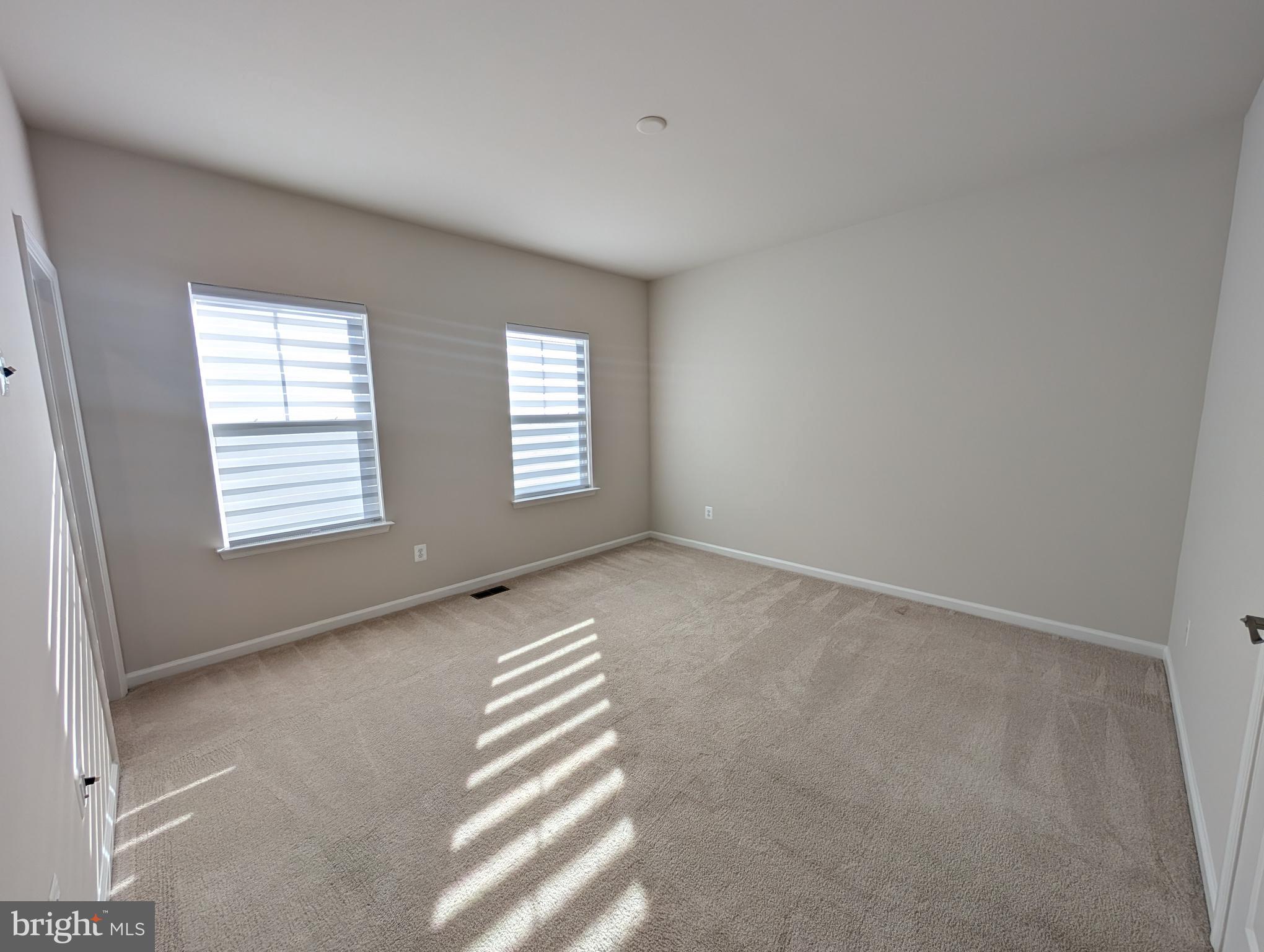 GATEWAY WEST - Residential Lease