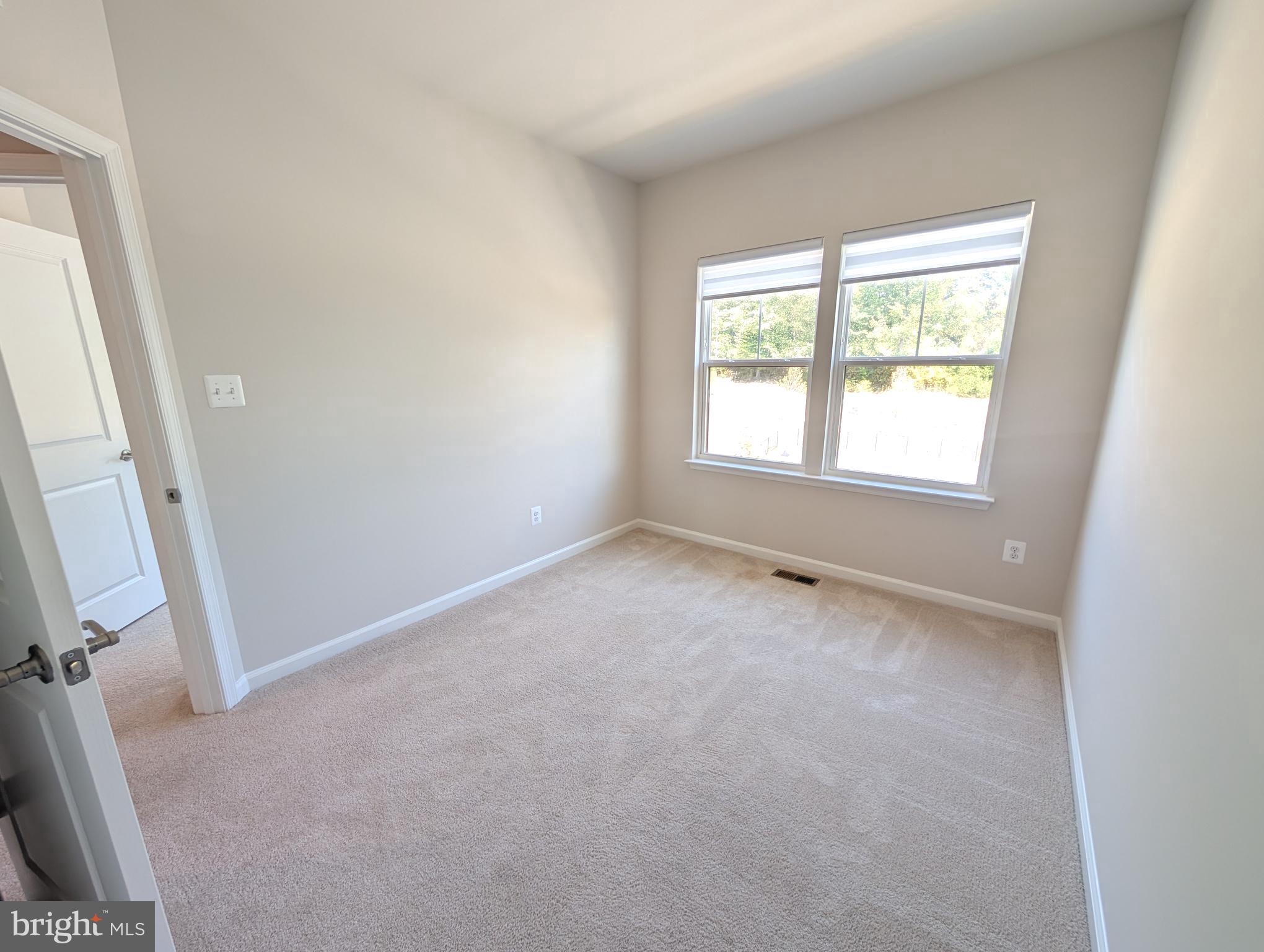 GATEWAY WEST - Residential Lease