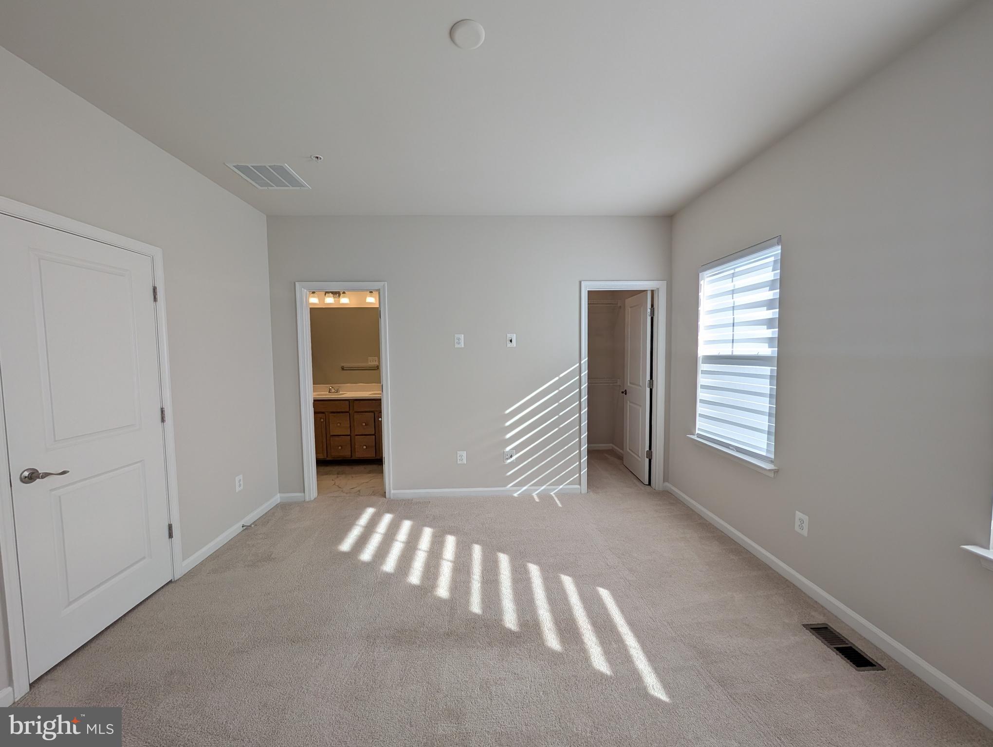 GATEWAY WEST - Residential Lease