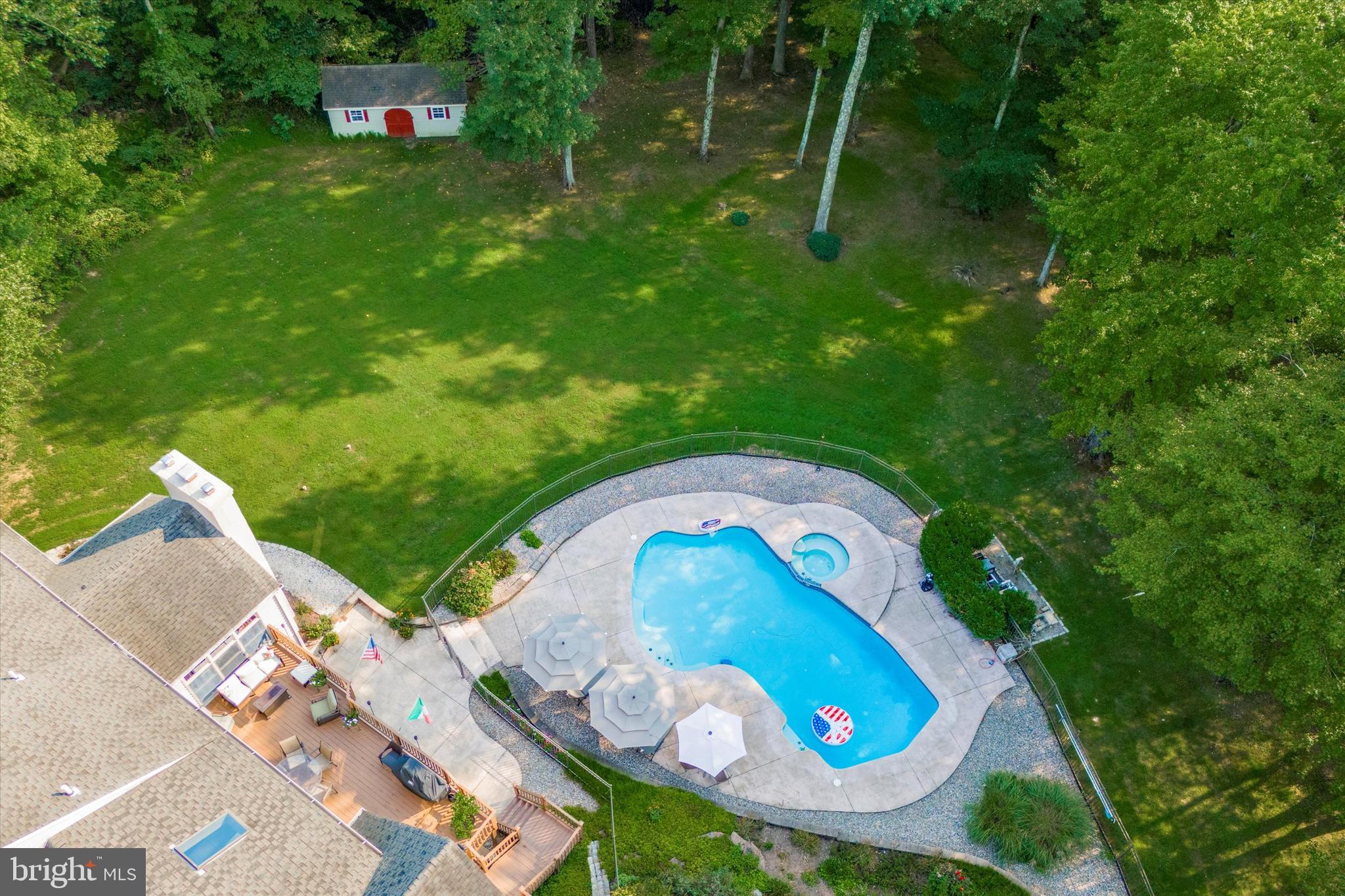 WEST WYND - Residential