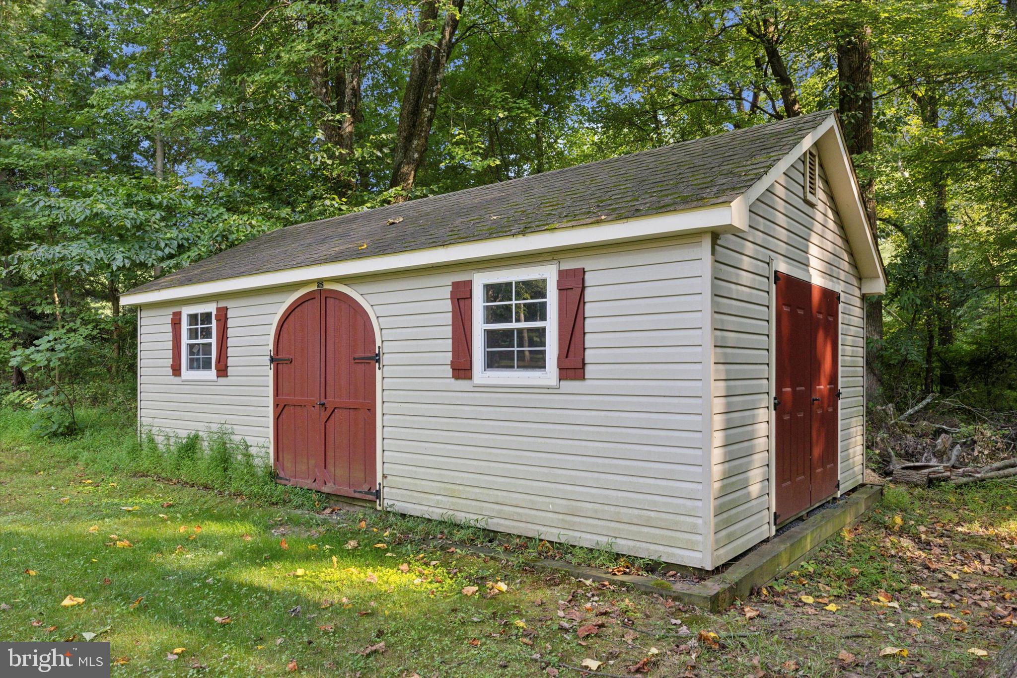 WEST WYND - Residential
