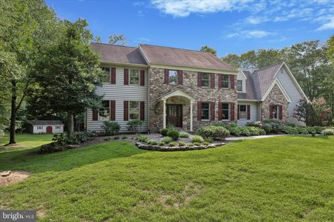 31 ASPEN DRIVE WARMINSTER PA 18974