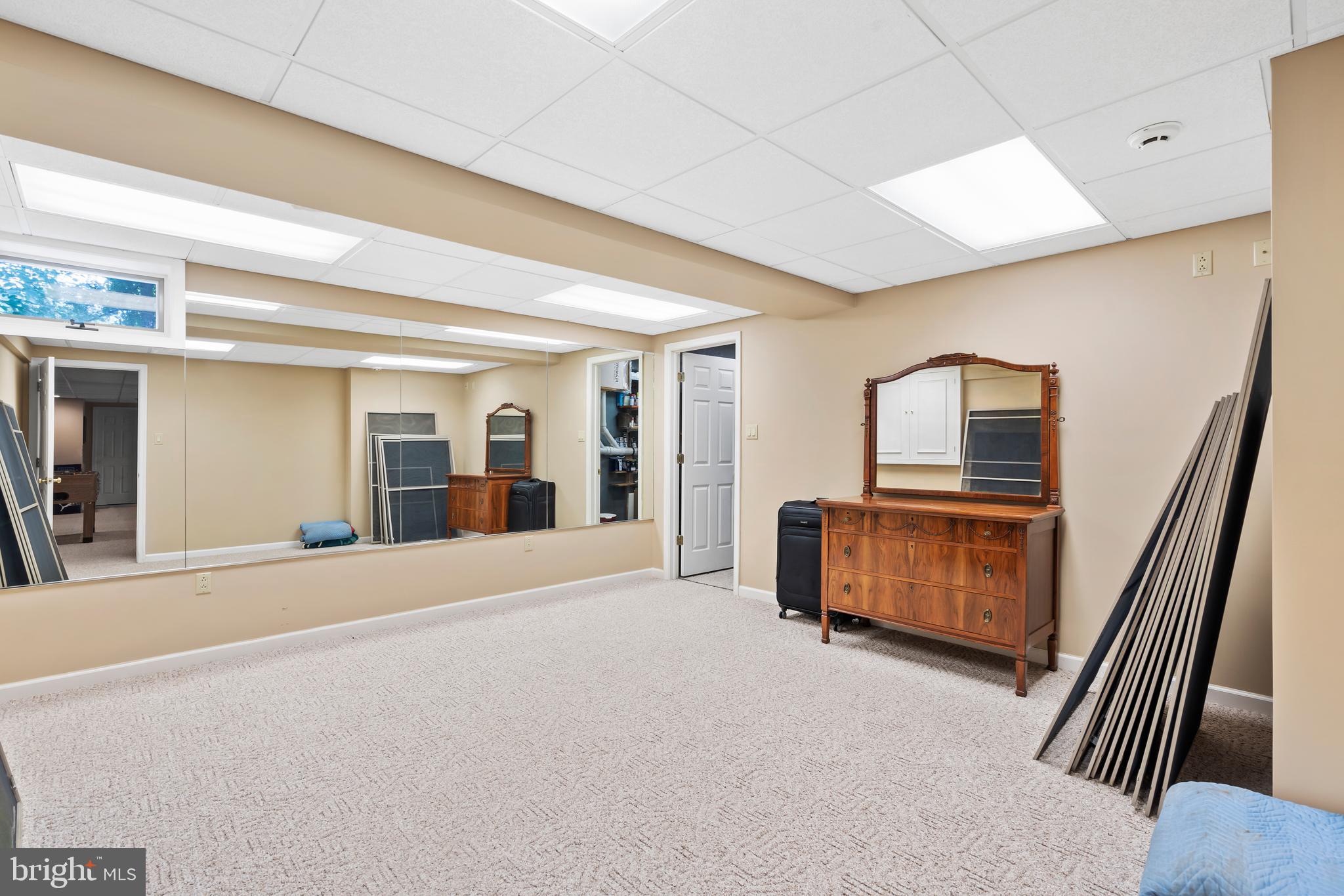 WEST WYND - Residential