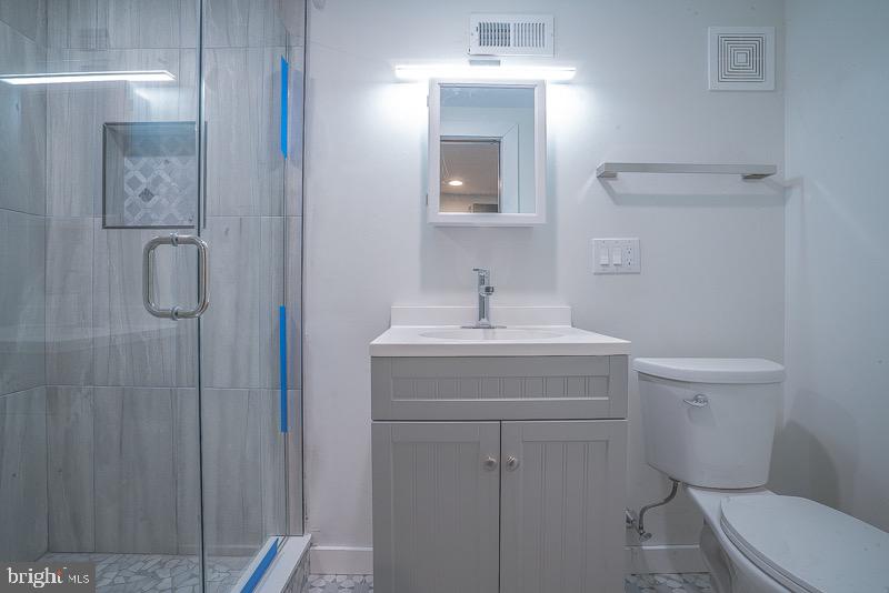 POINT BREEZE - Residential