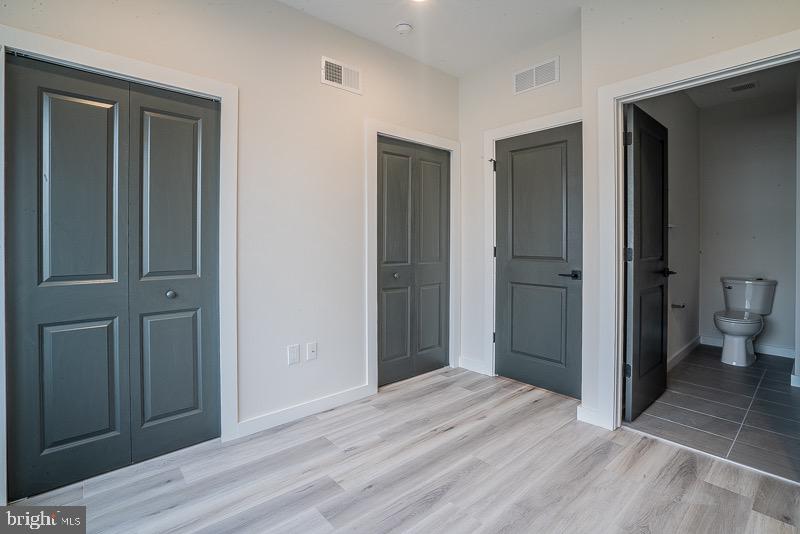 POINT BREEZE - Residential
