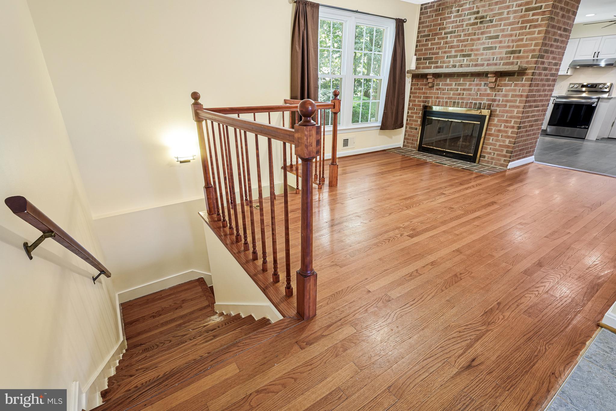 WATERFALL - Residential