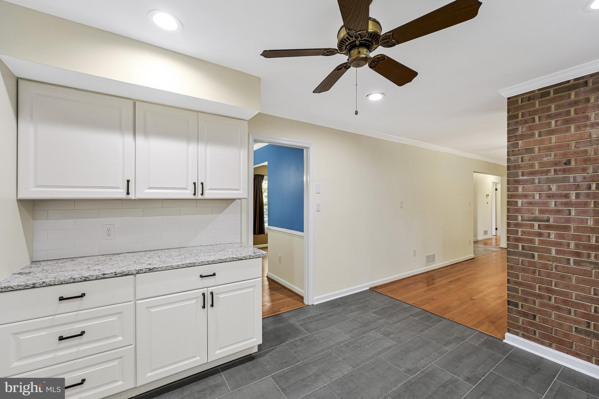 WATERFALL - Residential